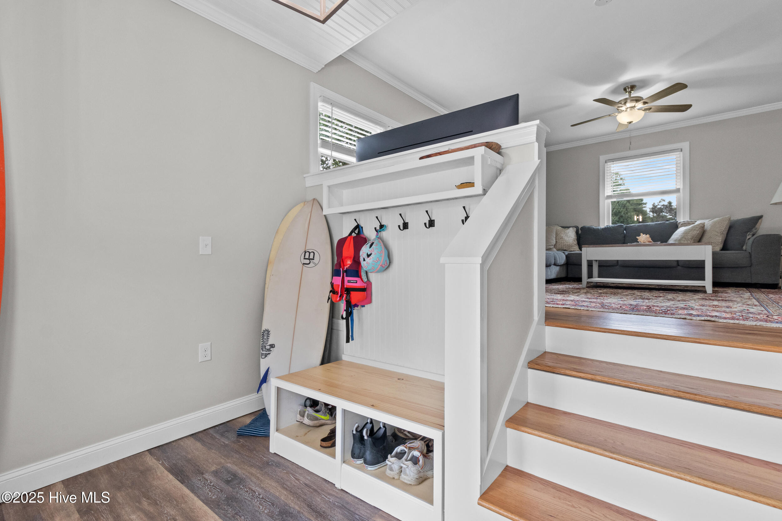 302 Mohican Trail