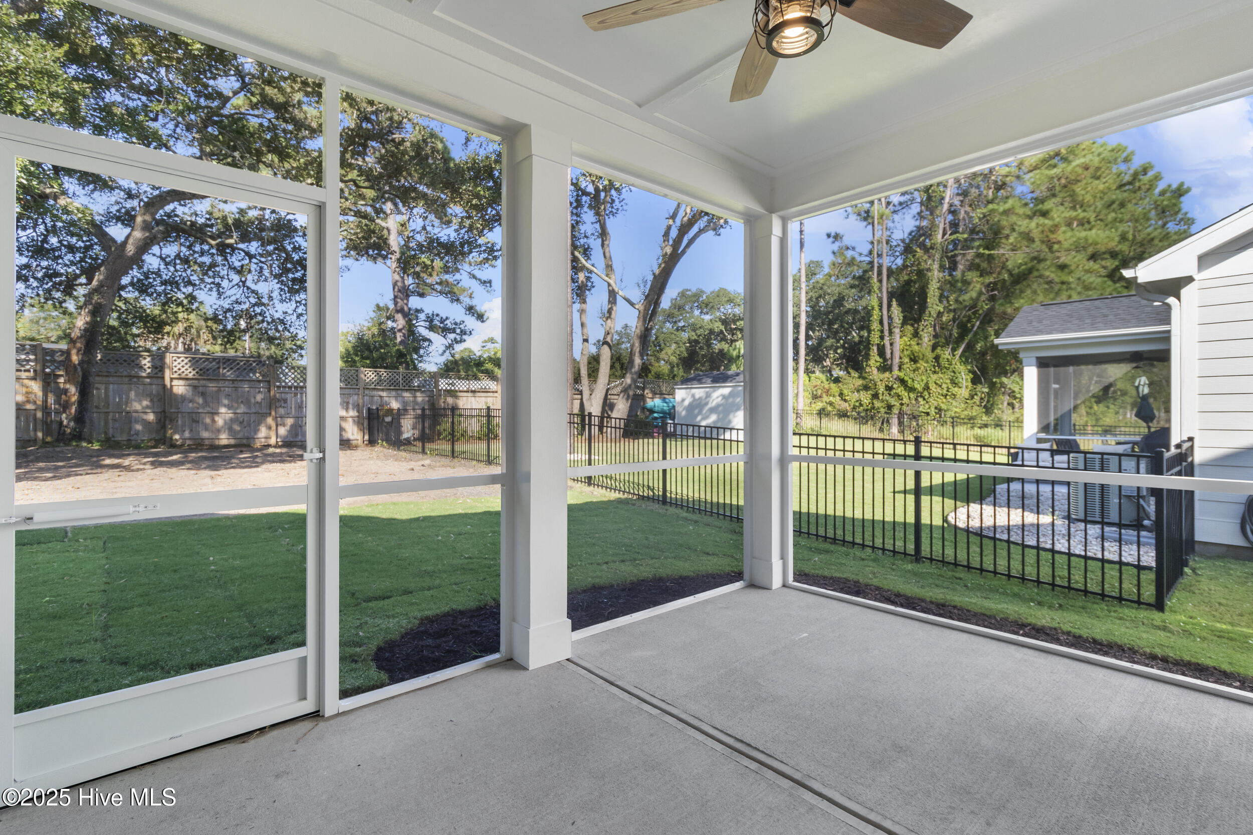 2059 Greenside Manor Drive SW