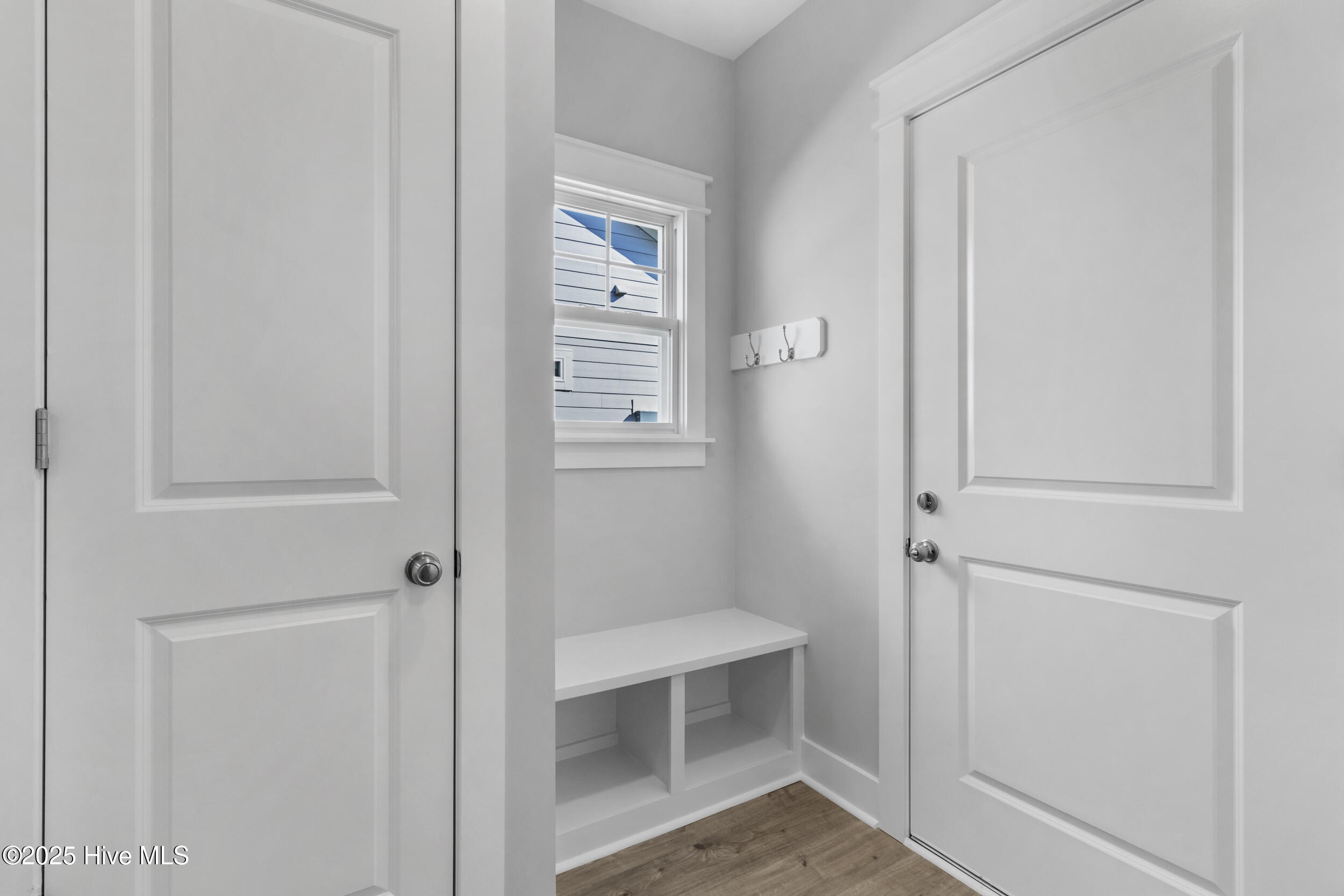 2059 Greenside Manor Drive SW