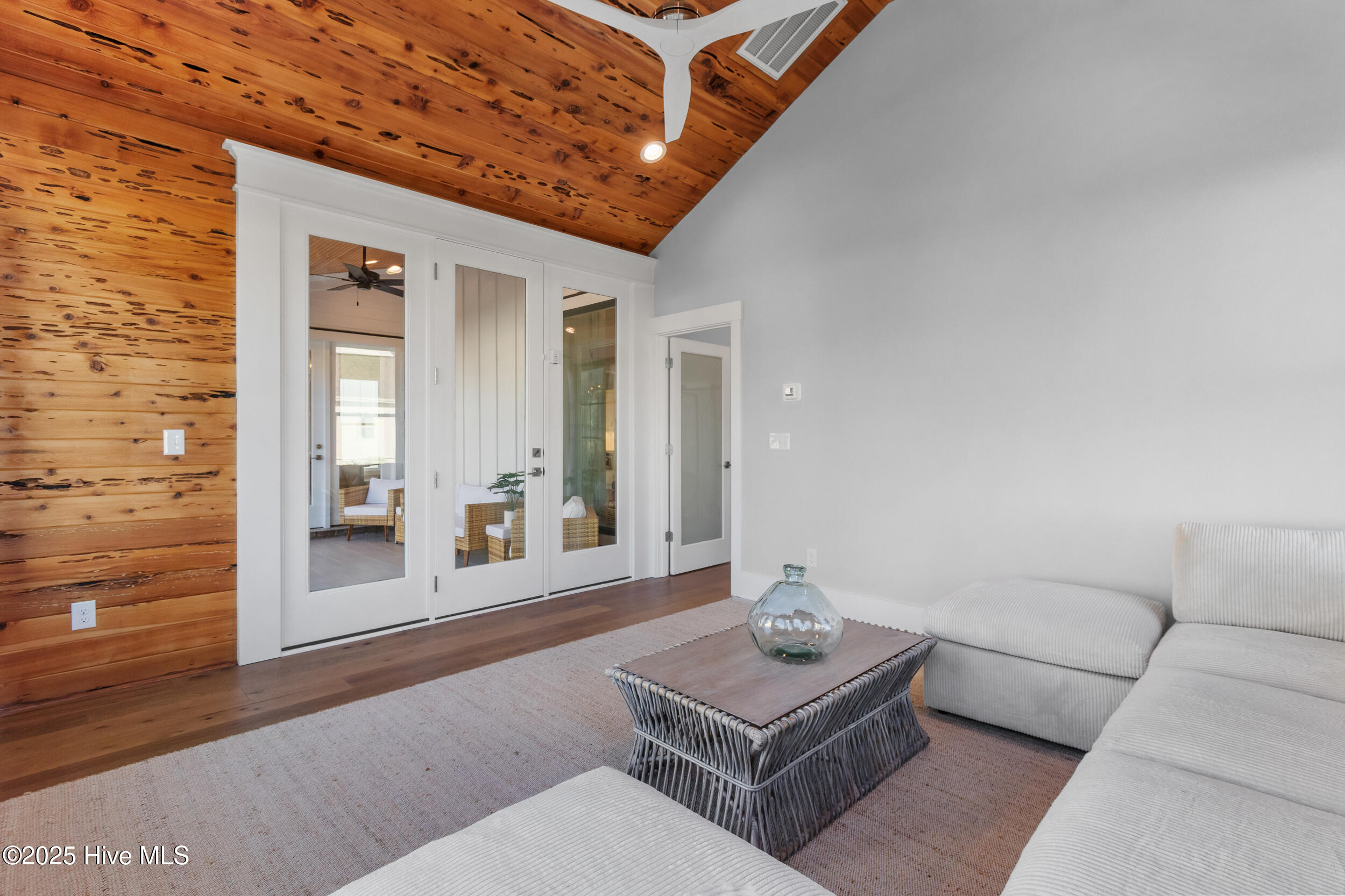 624 Waterstone Drive