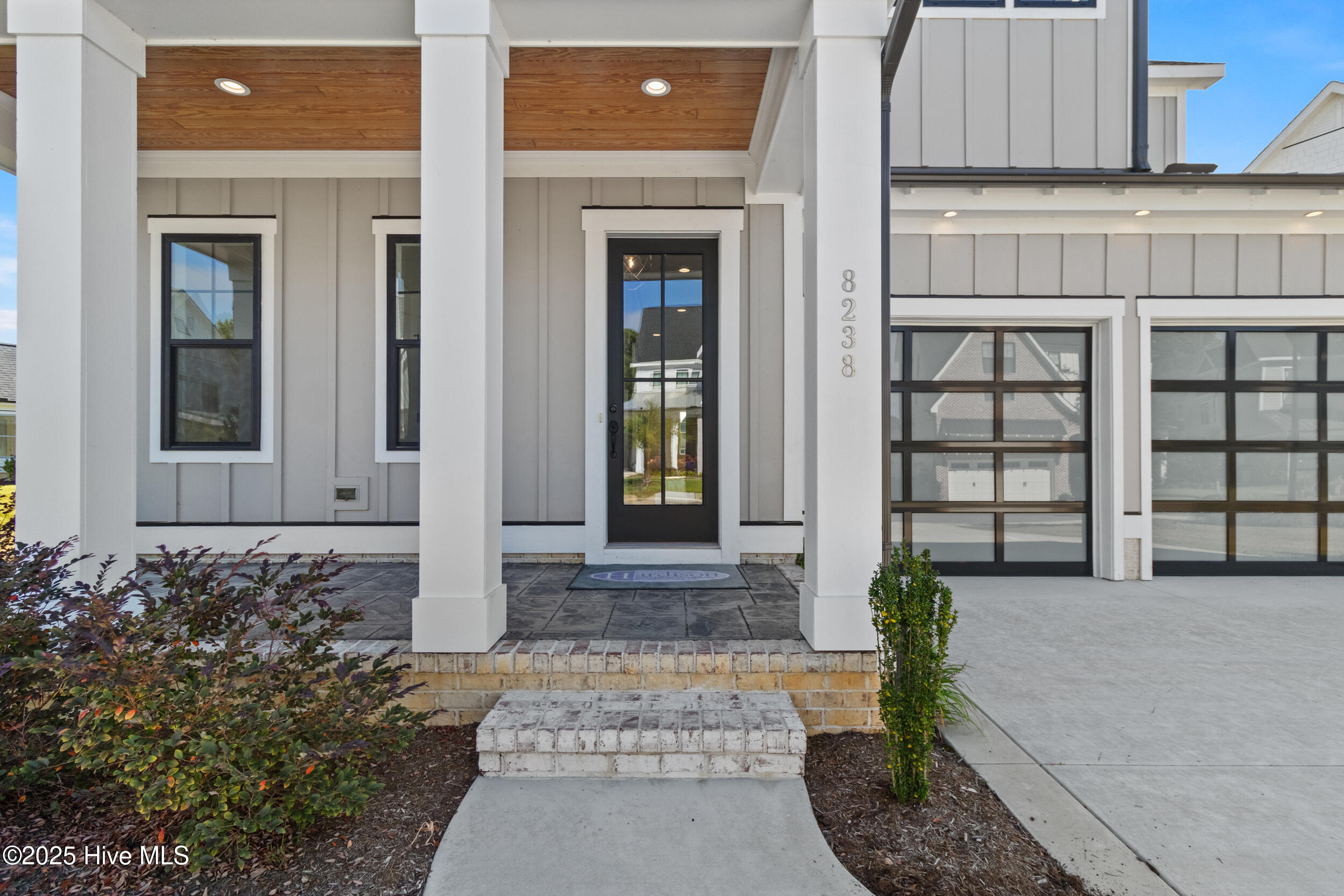 8238 Winding Creek Circle