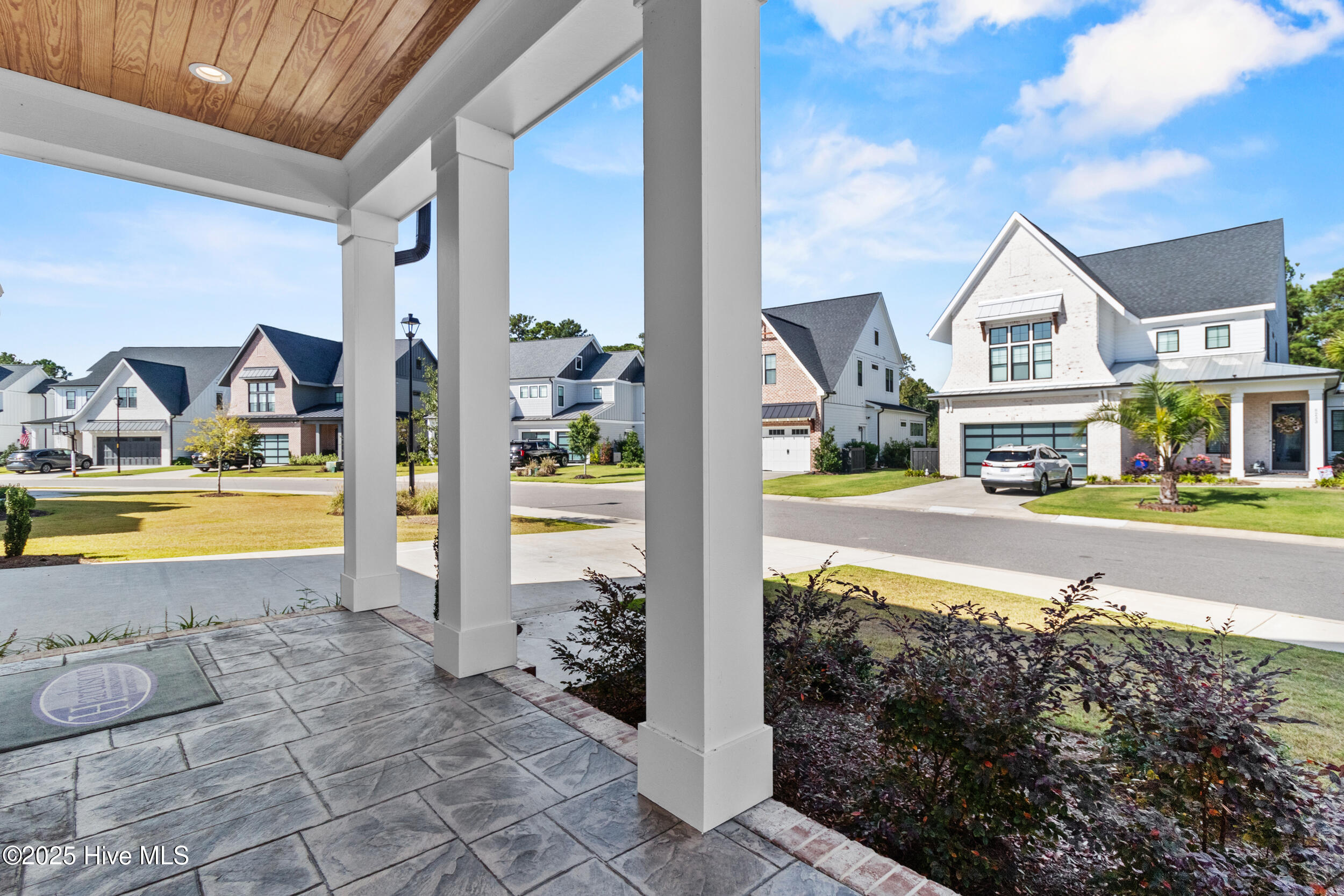 8238 Winding Creek Circle