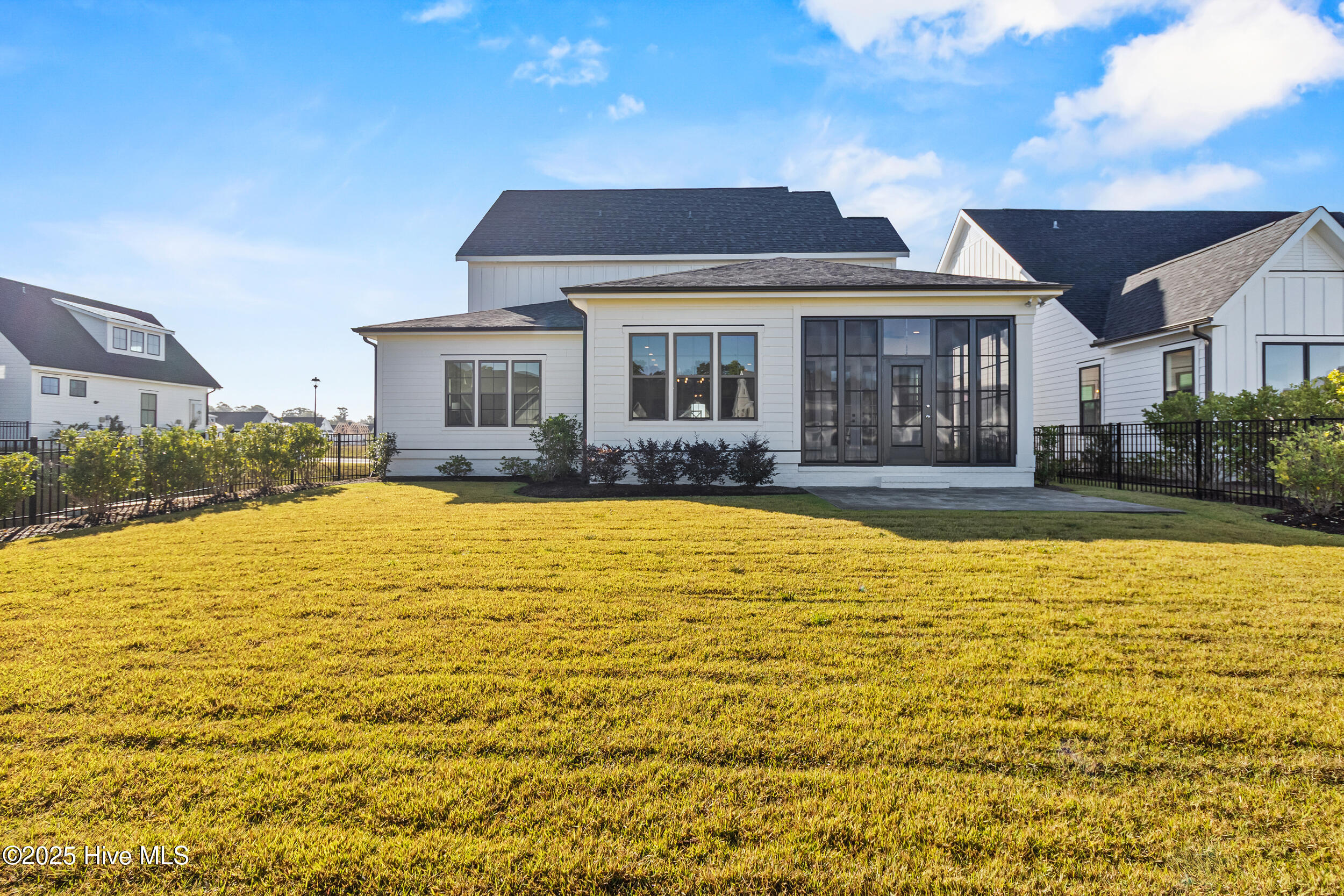 636 Waterstone Drive