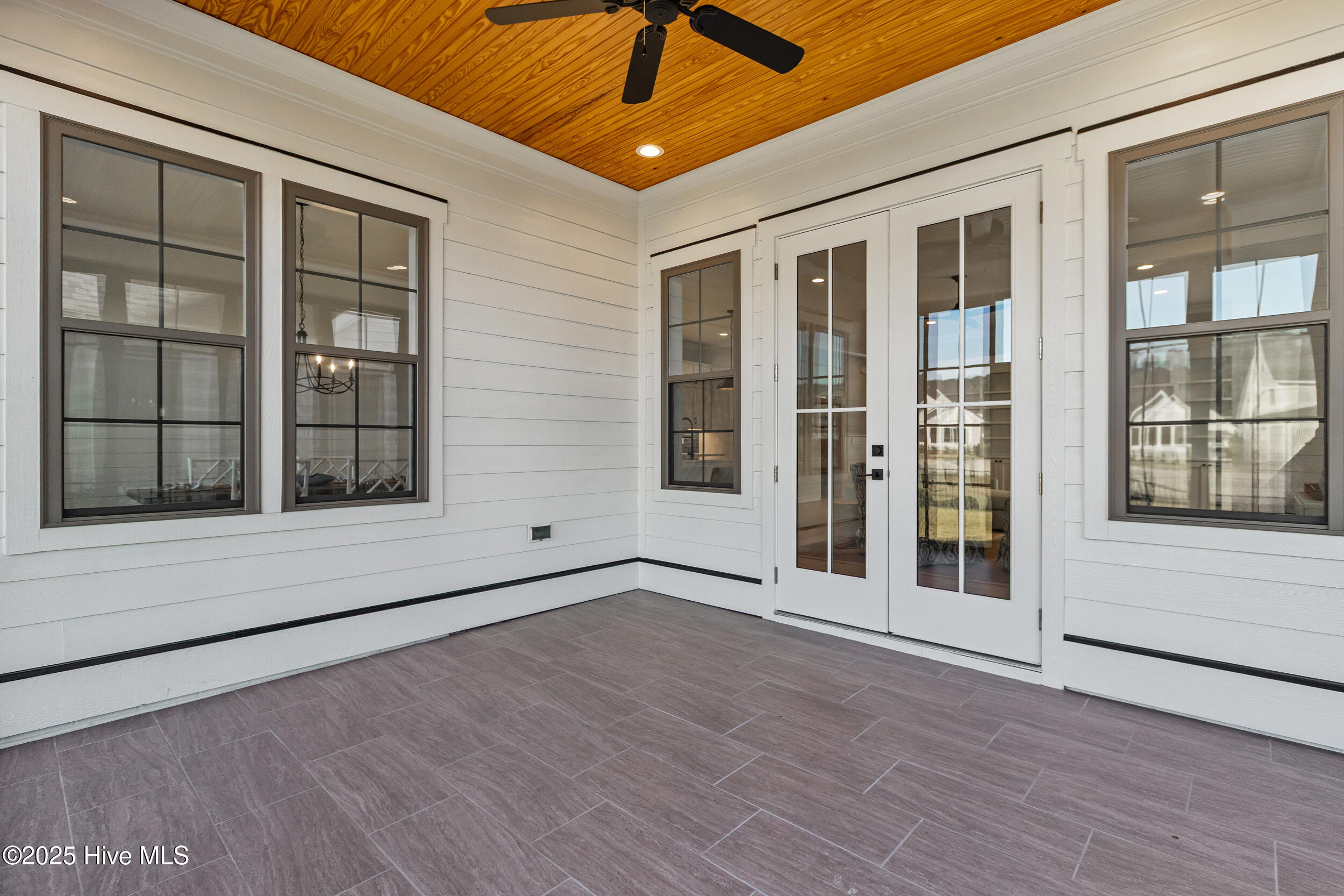 636 Waterstone Drive