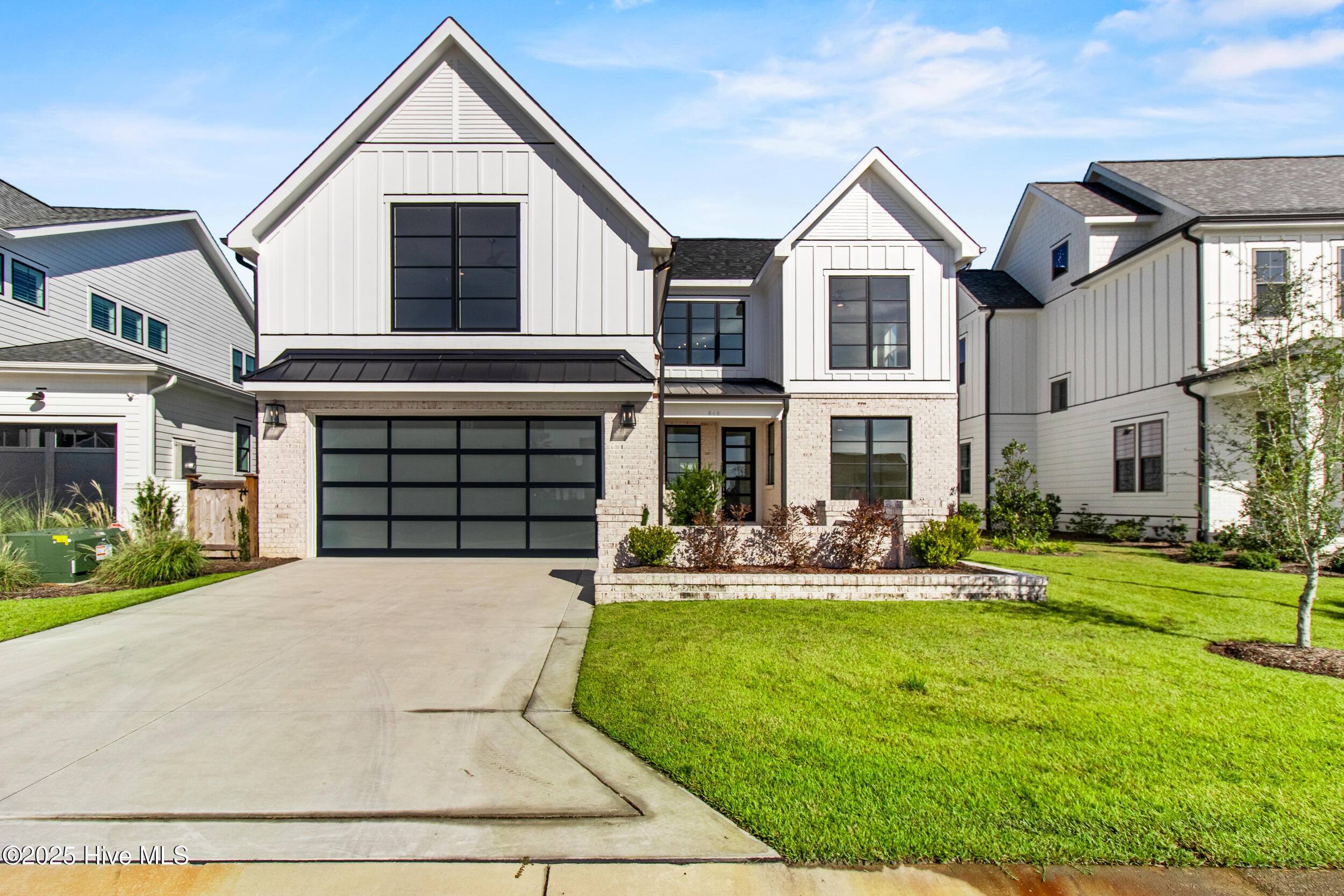 640 Waterstone Drive