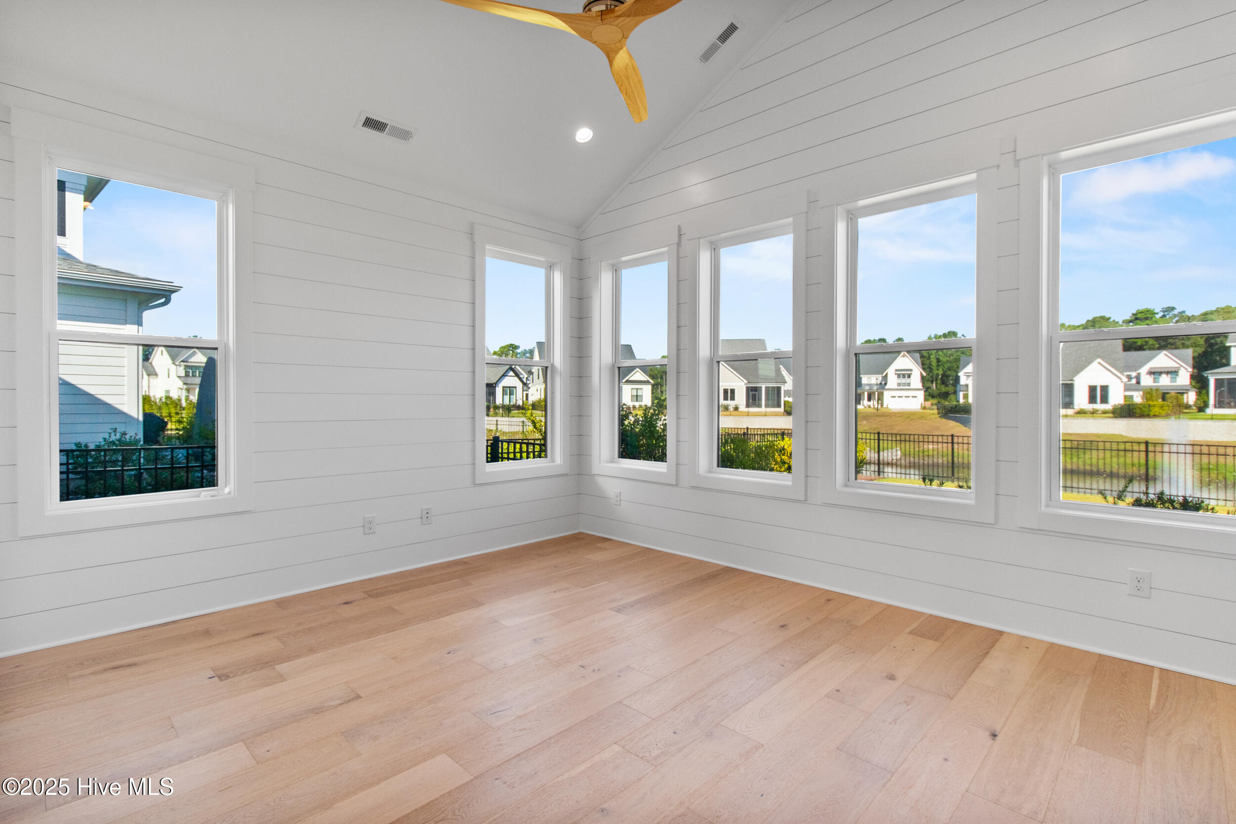 640 Waterstone Drive