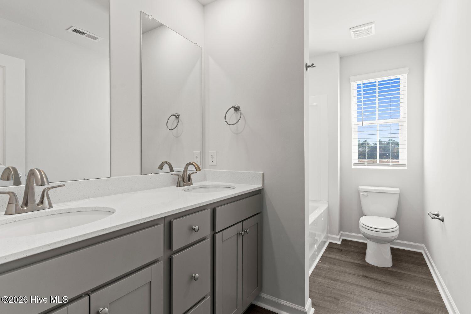 1140 Garland Lake Cir Sw