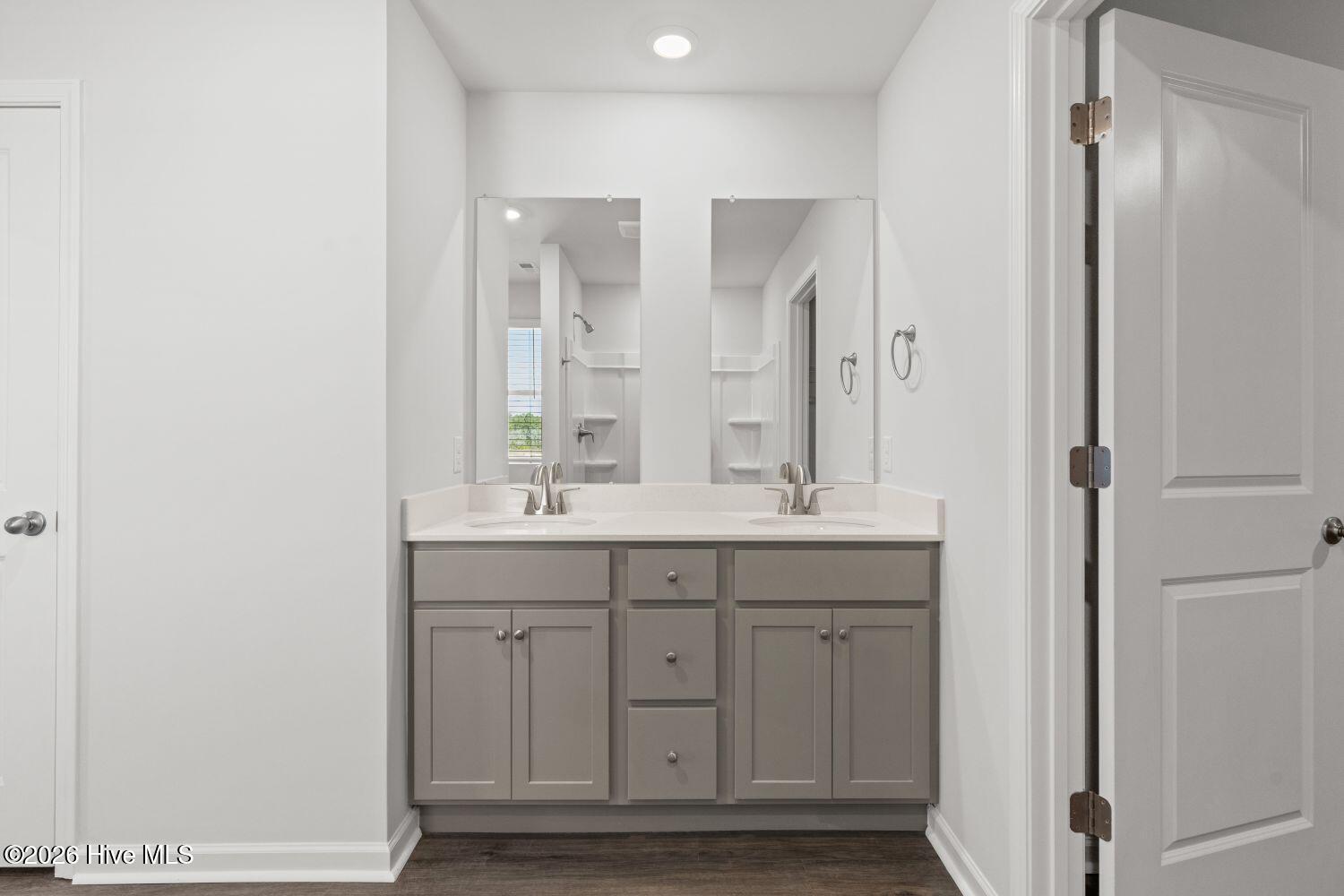 1140 Garland Lake Cir Sw