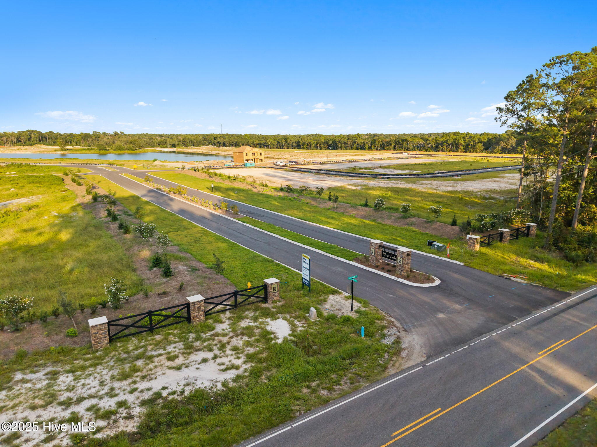1140 Garland Lake Cir Sw