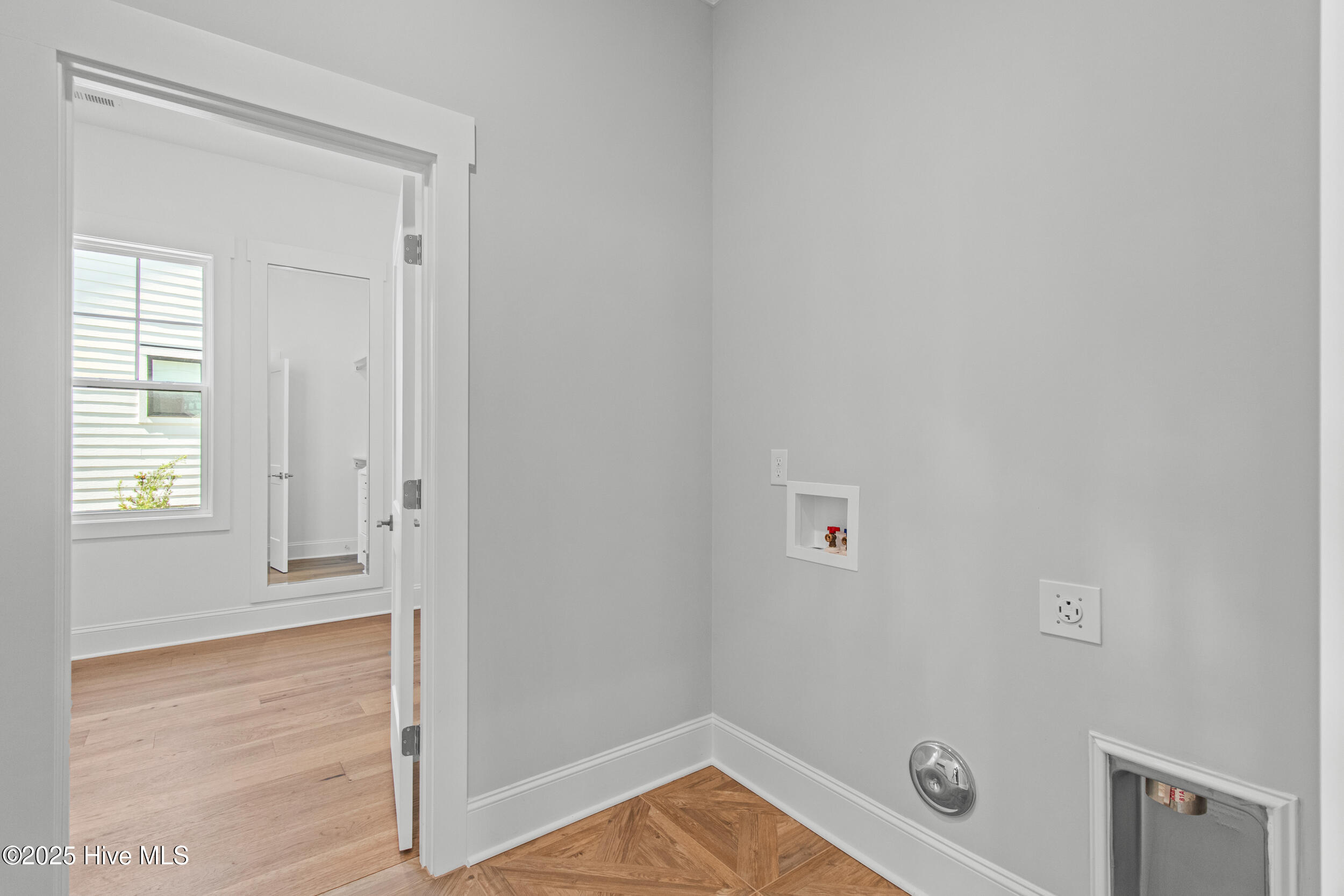 8268 Winding Creek Circle, Wilmington