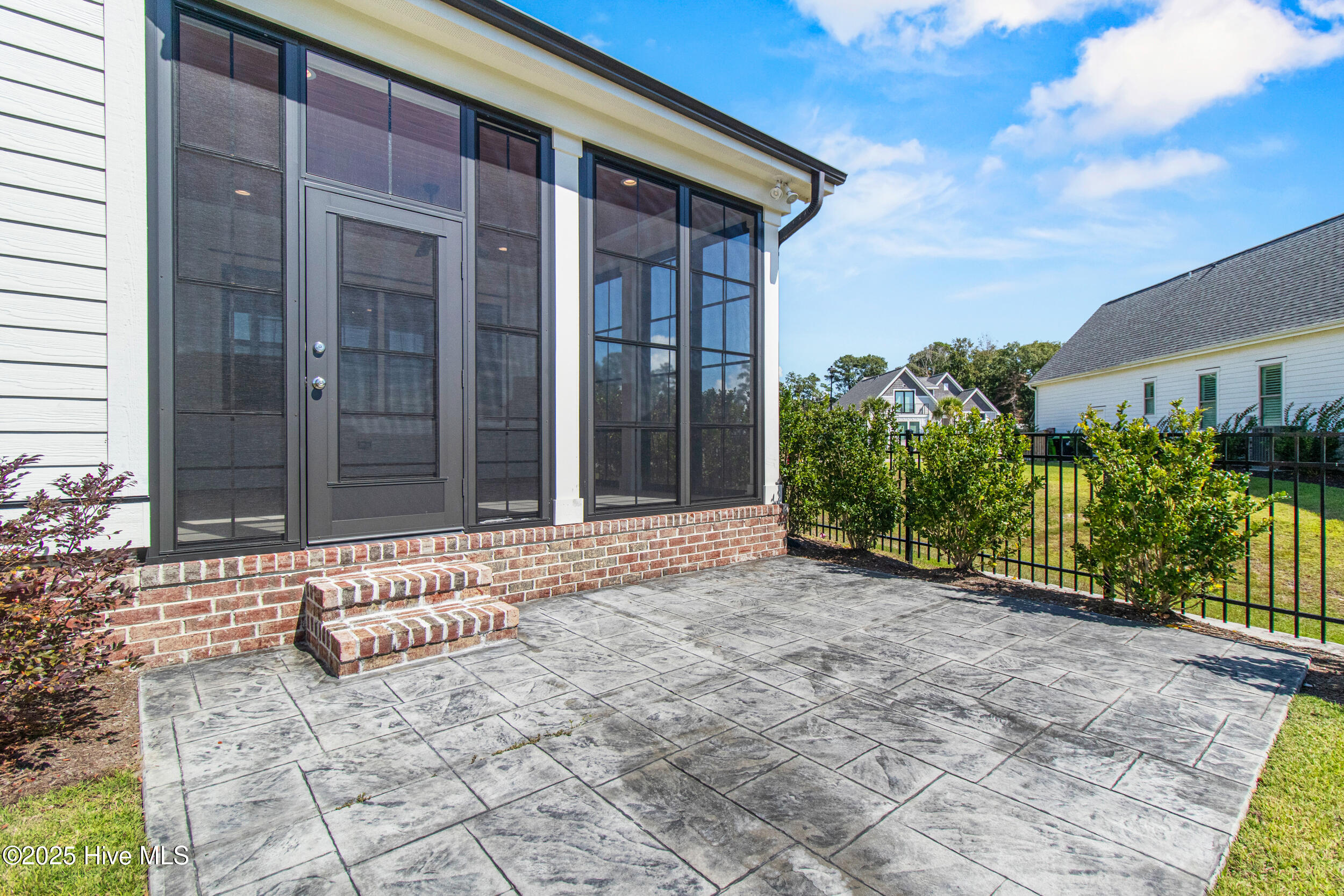 8268 Winding Creek Circle, Wilmington