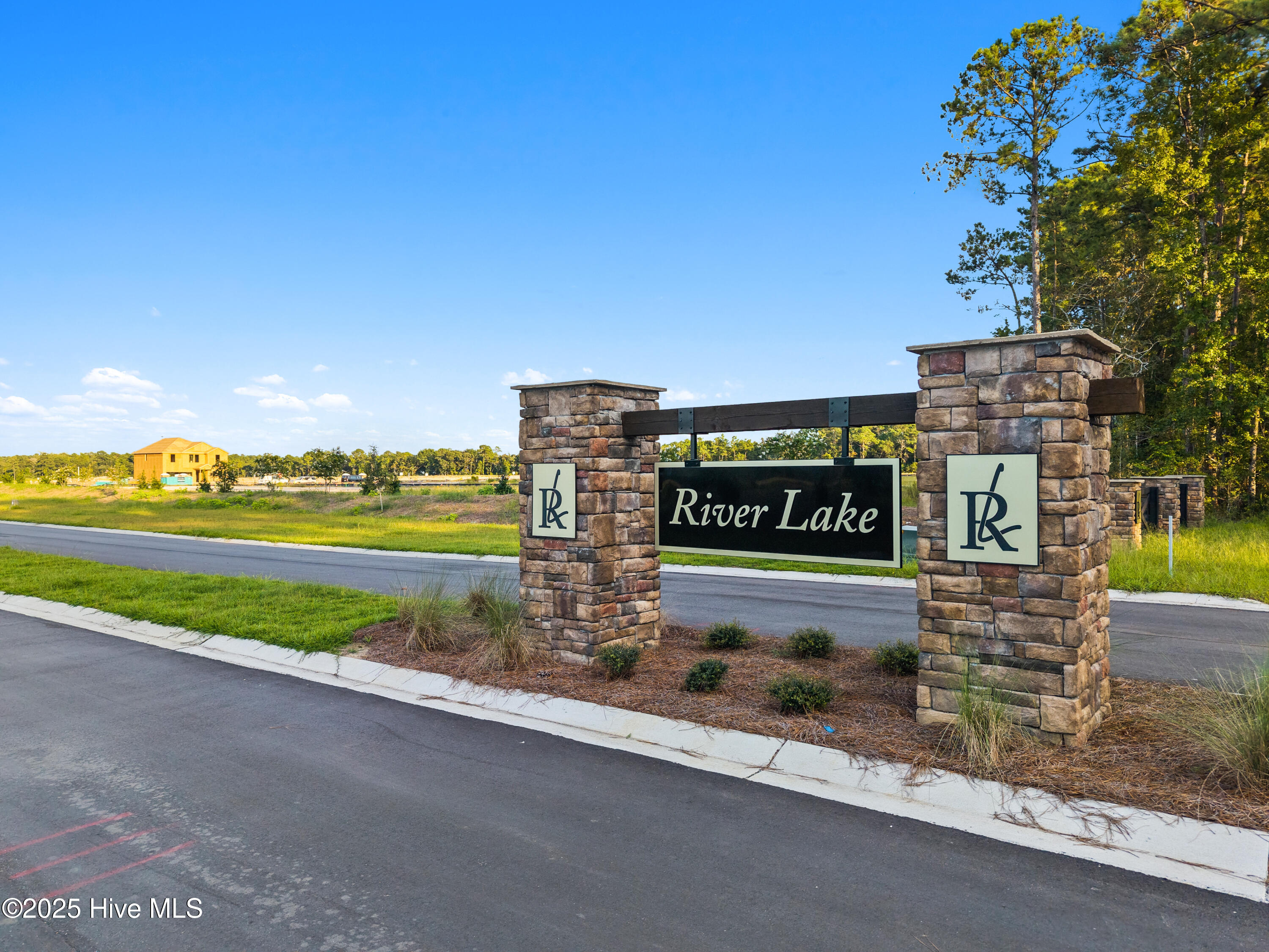 1136 Garland Lake Cir Sw