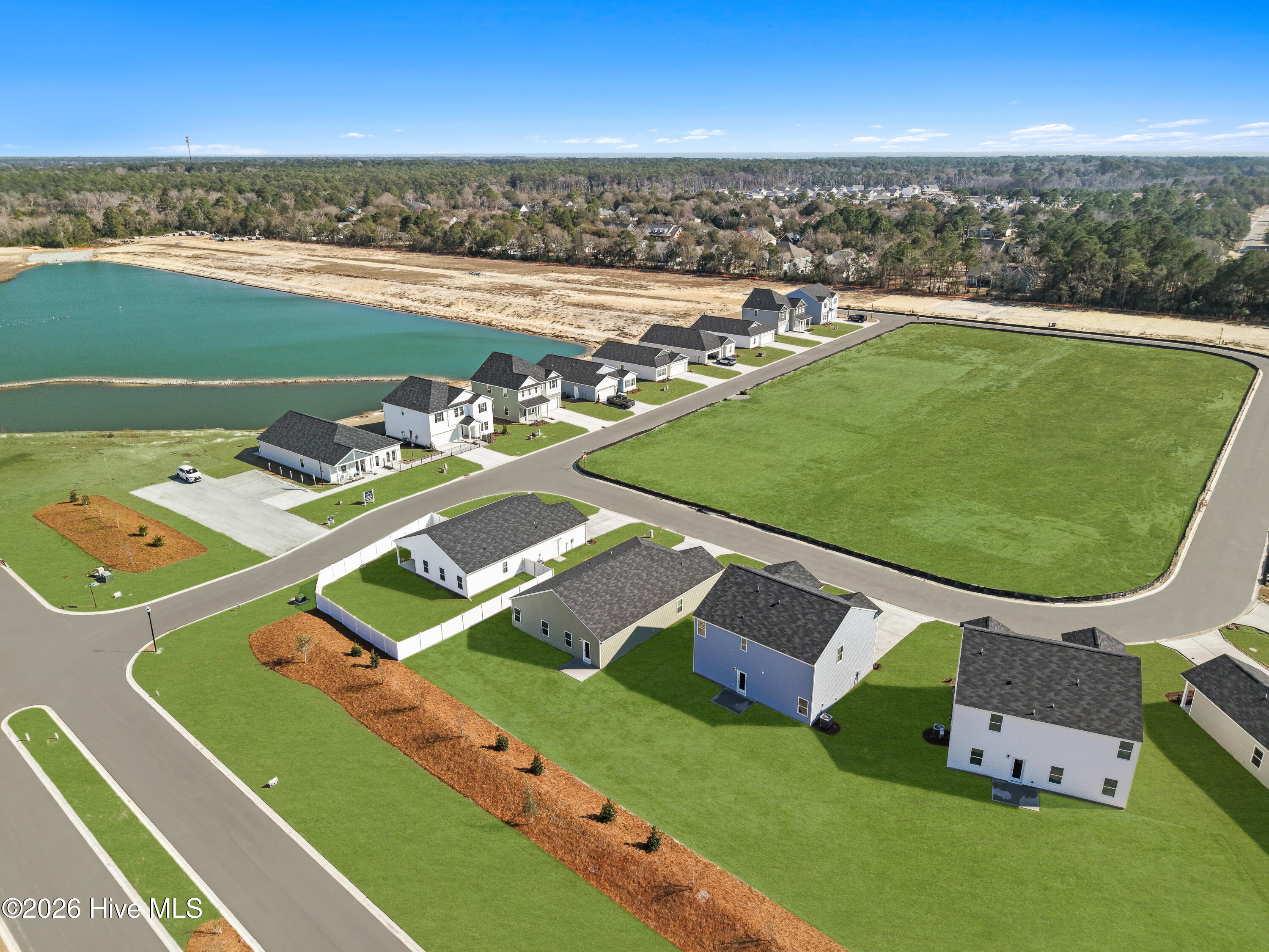 1136 Garland Lake Cir Sw