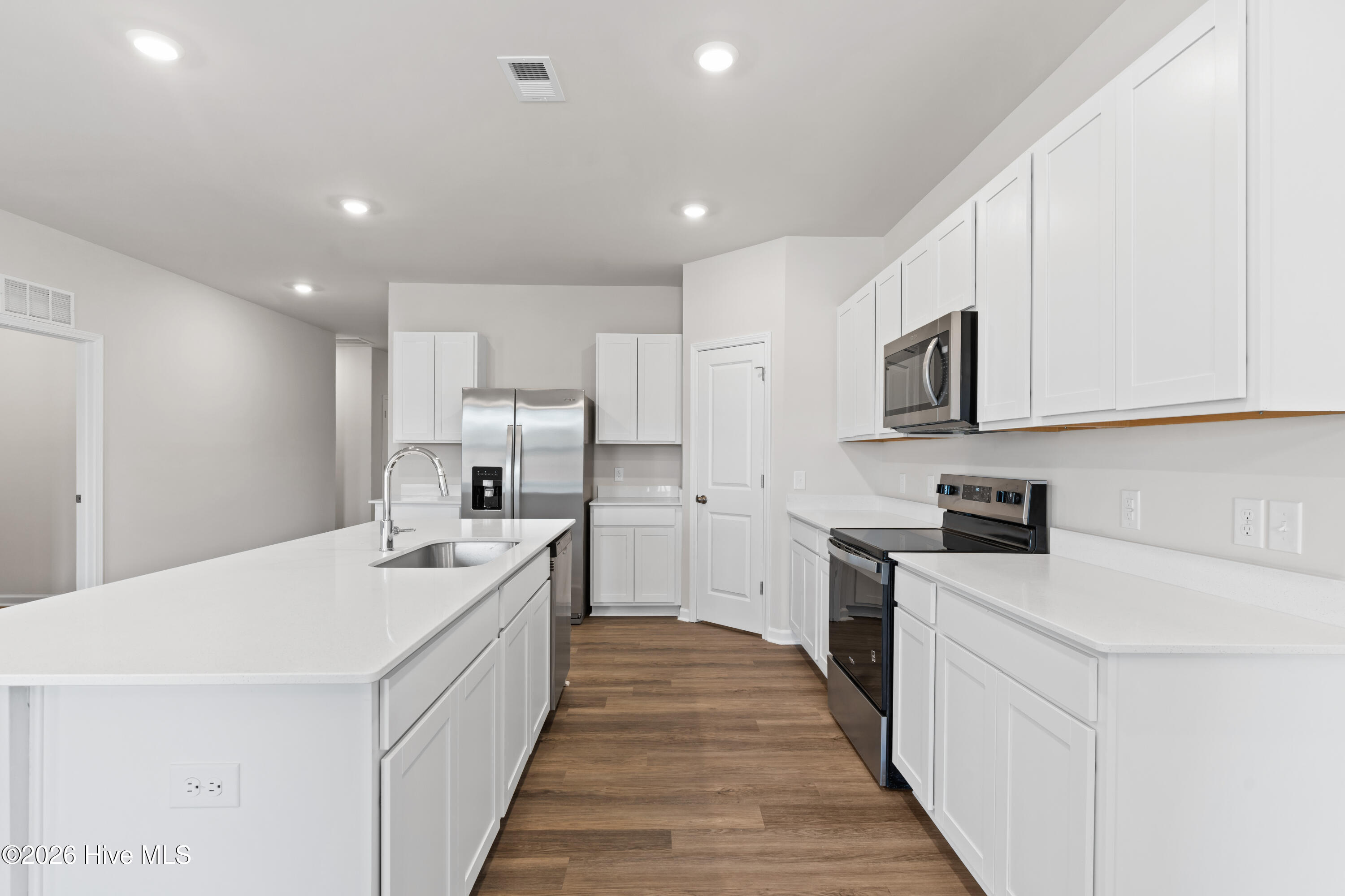 1136 Garland Lake Cir Sw