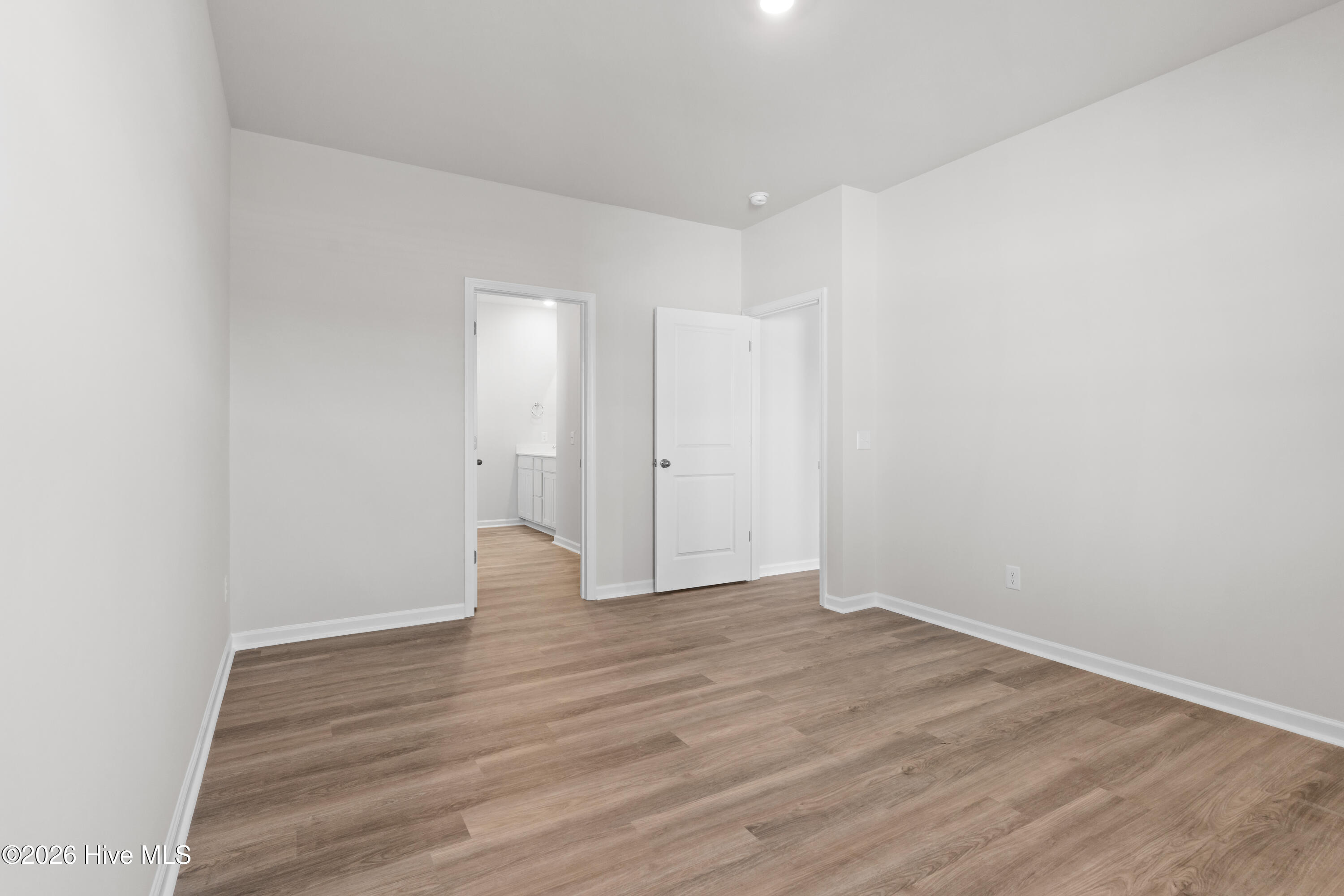 1136 Garland Lake Cir Sw