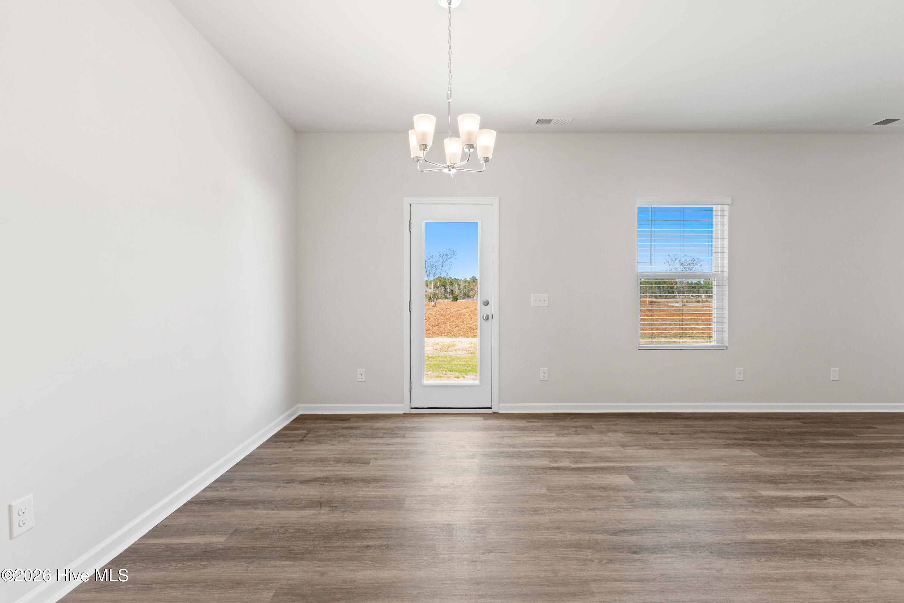 1136 Garland Lake Cir Sw