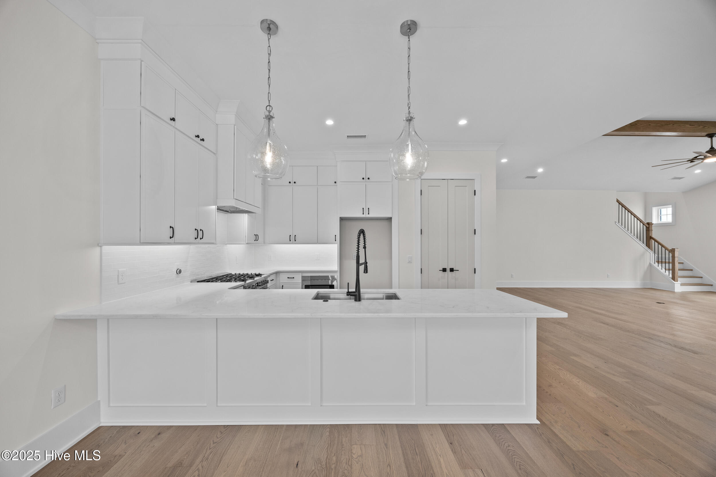 620 Waterstone Drive