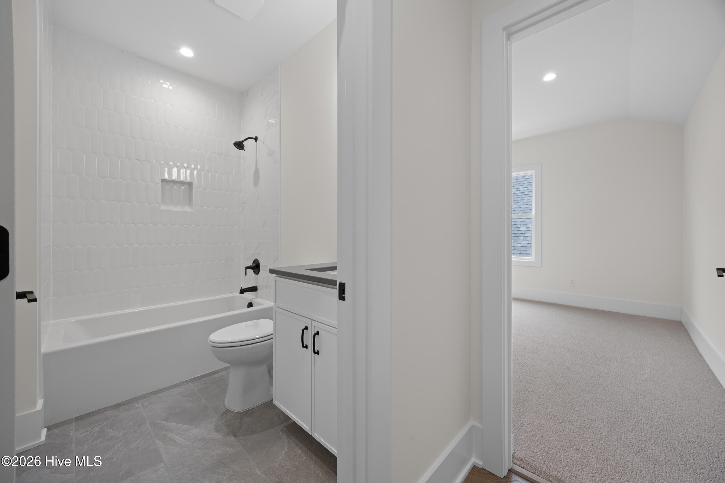 620 Waterstone Drive