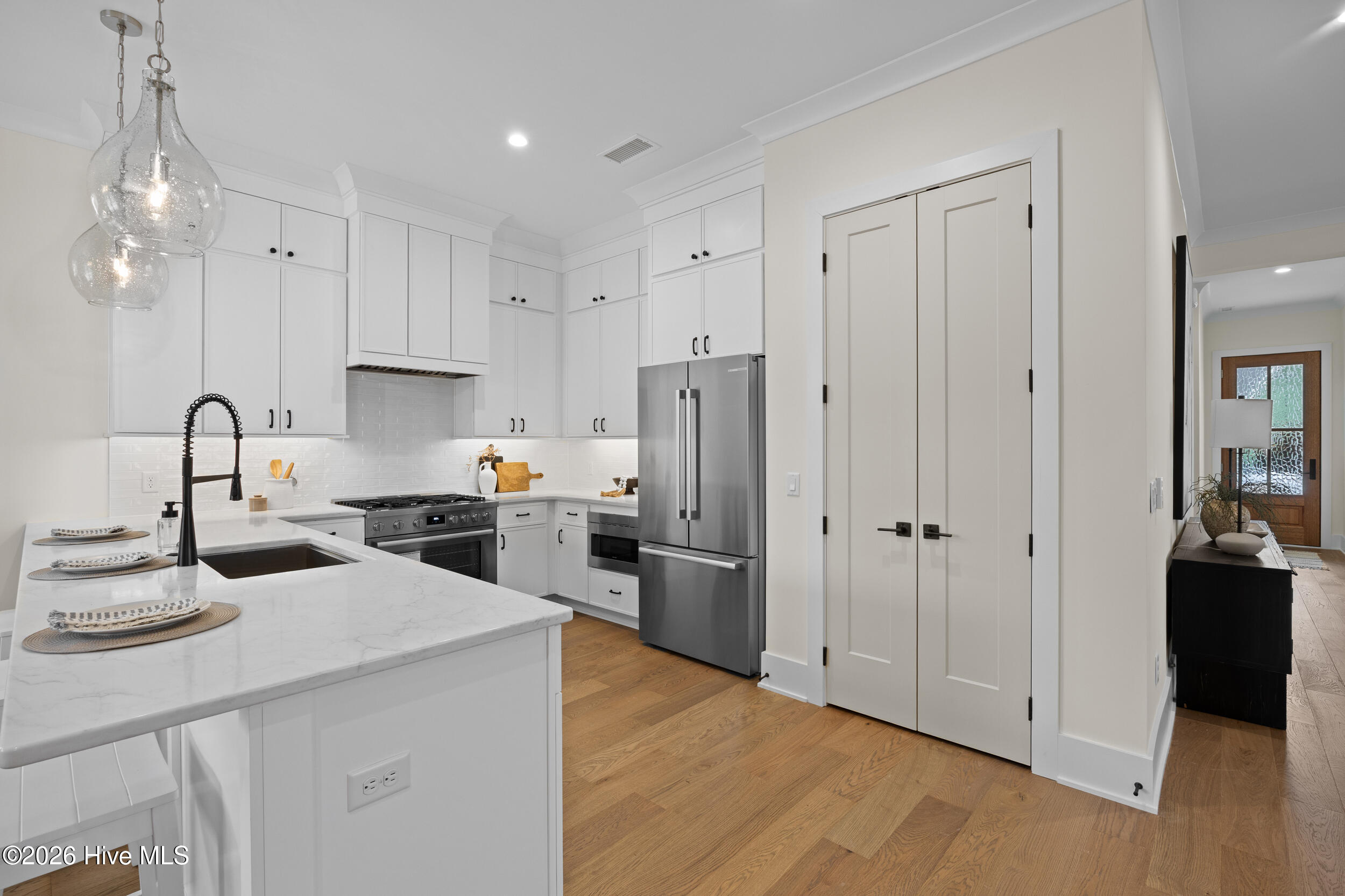 620 Waterstone Drive