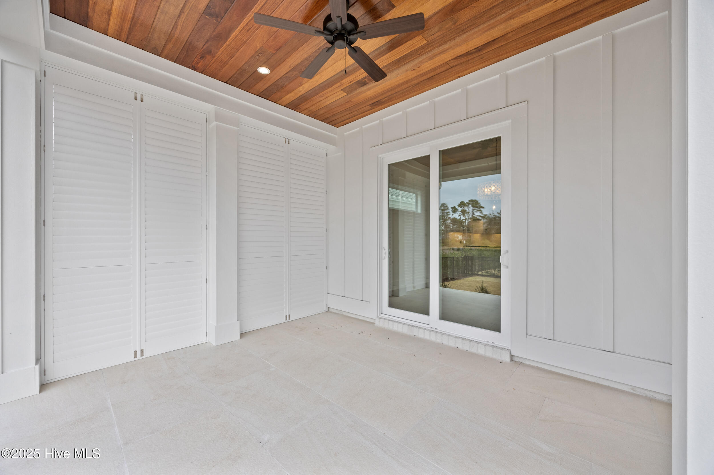 620 Waterstone Drive