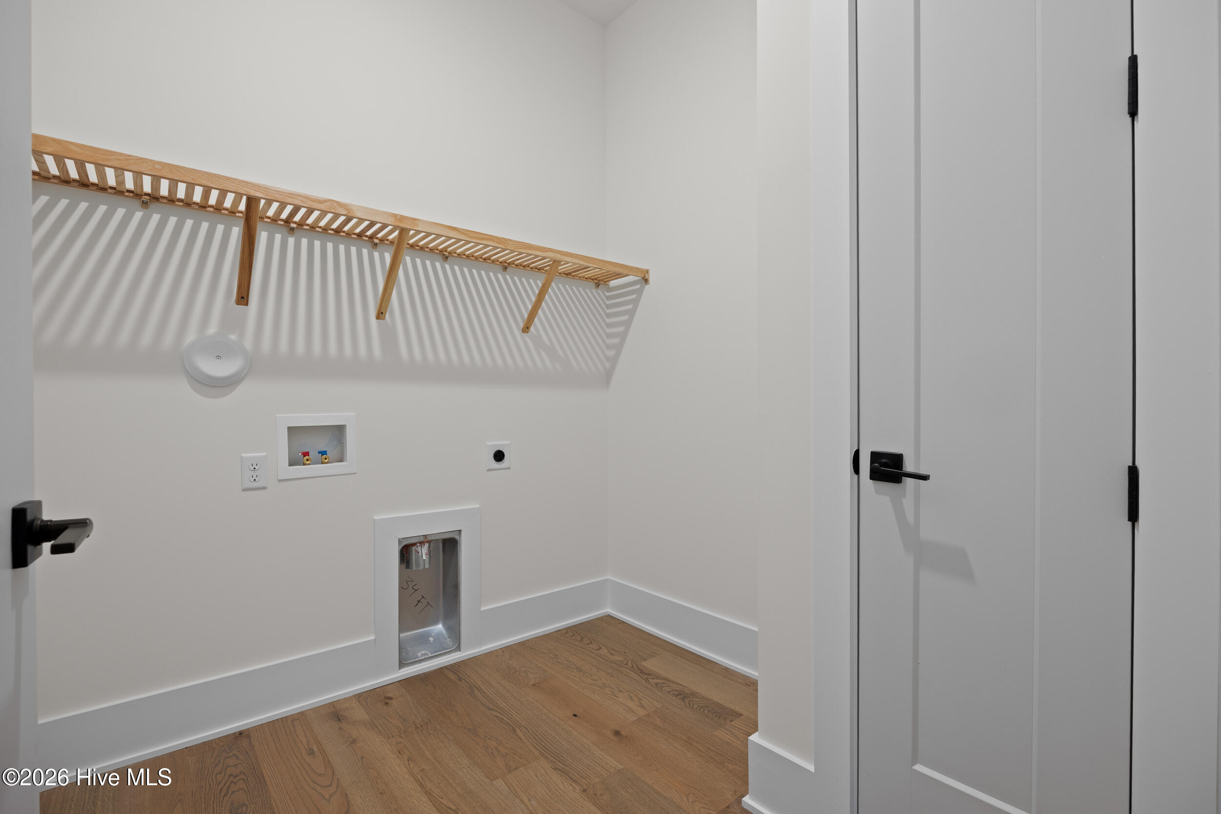 620 Waterstone Drive