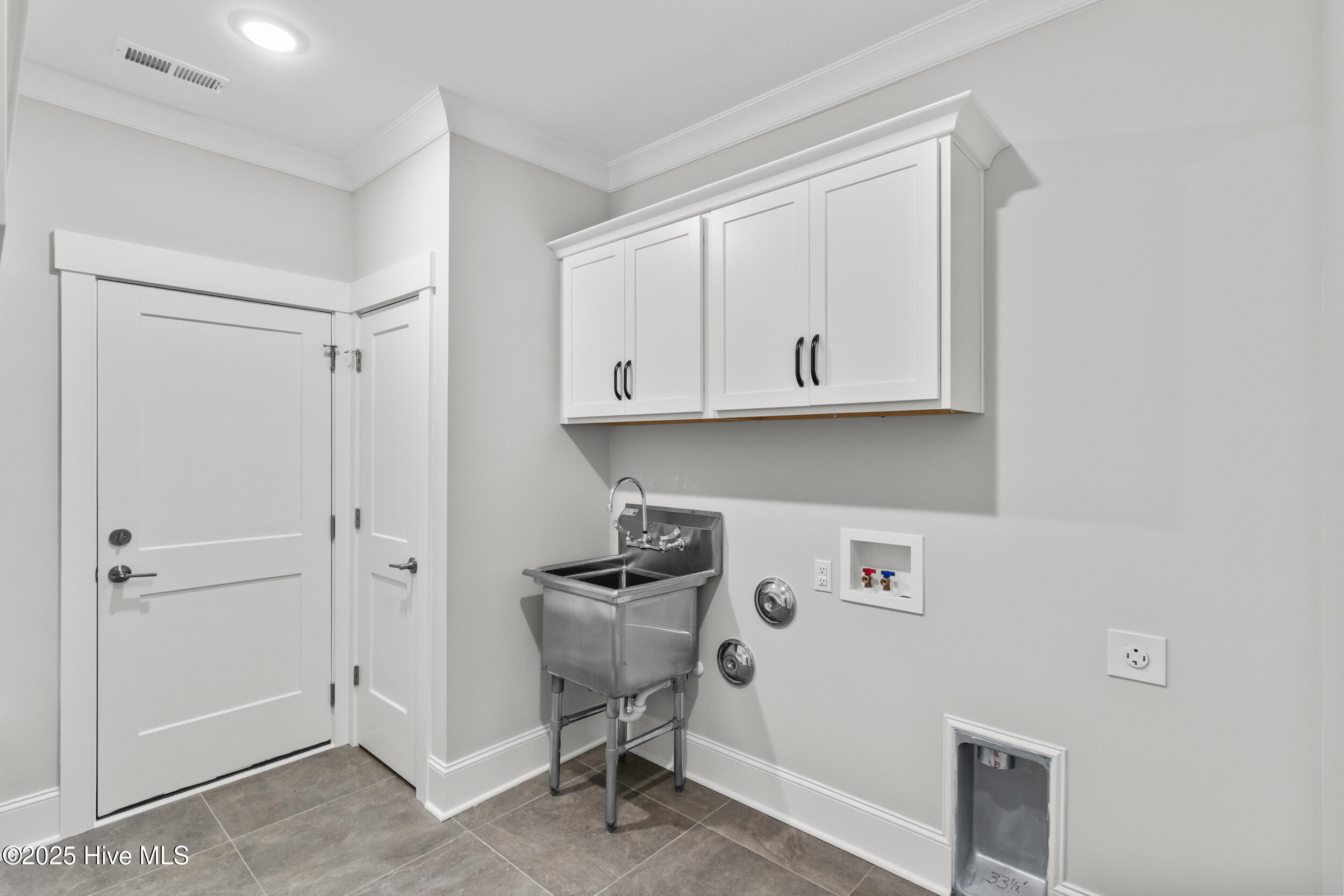 8246 Winding Creek Circle