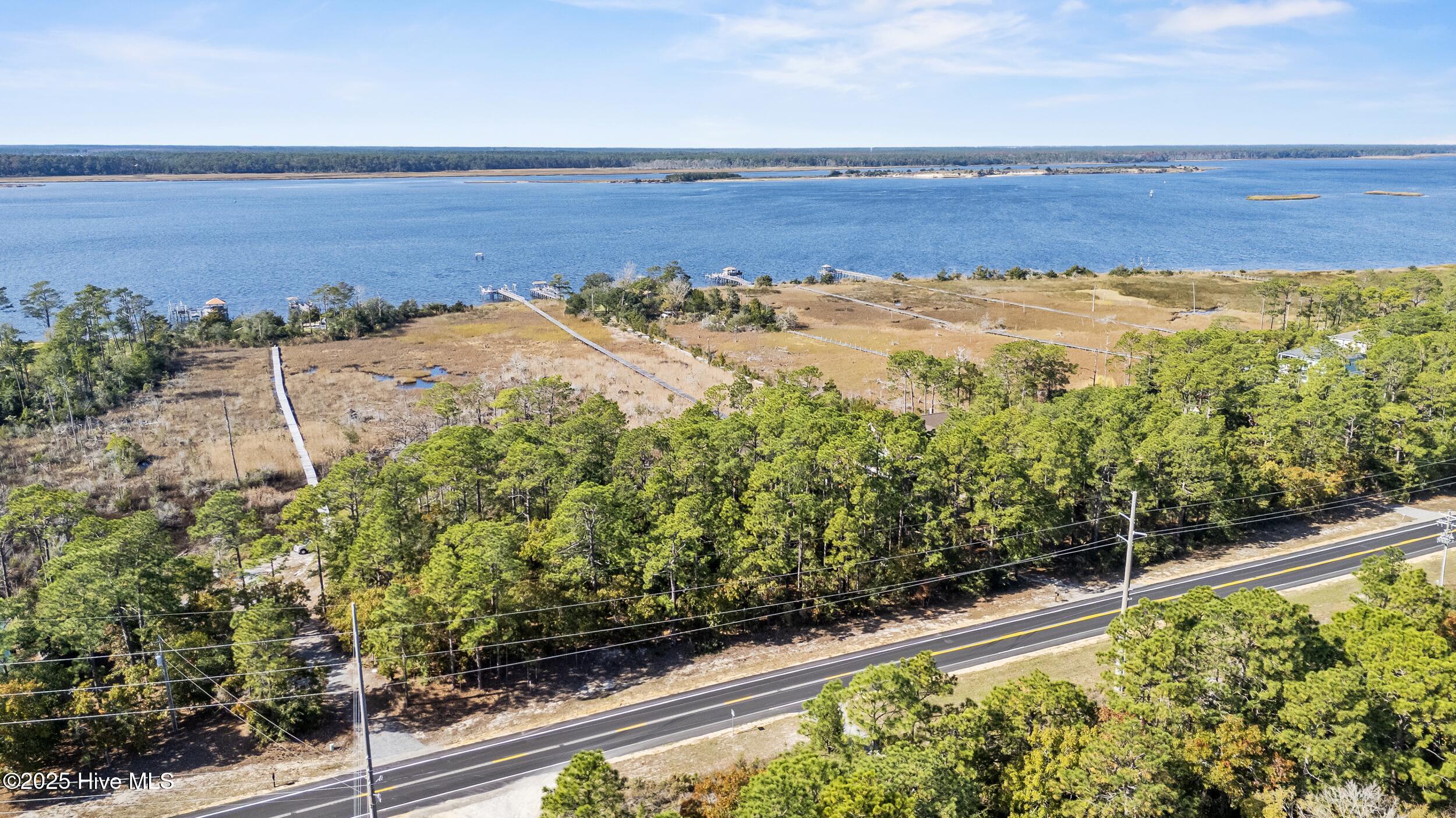 8230 2 River Road