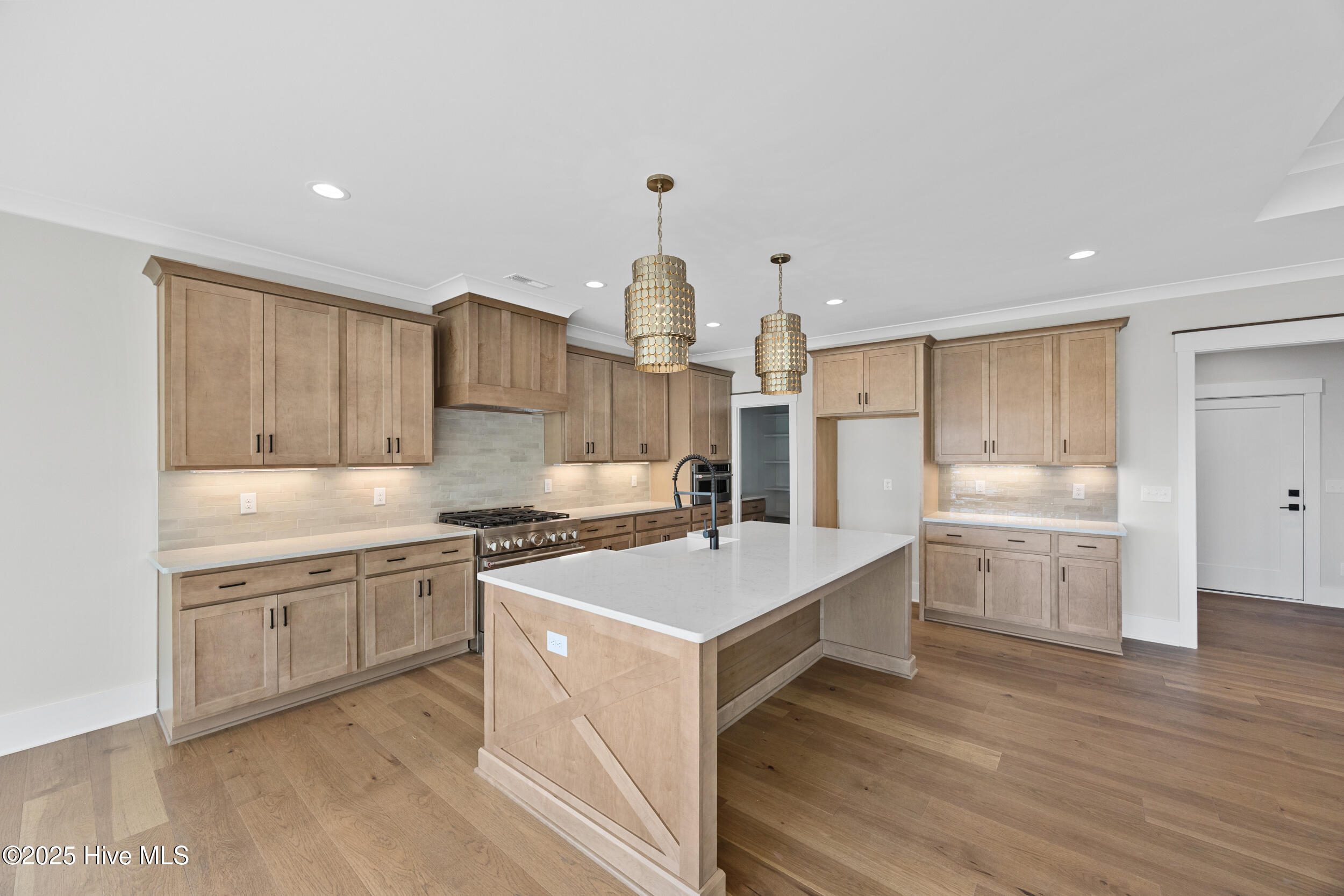 625 Waterstone Drive