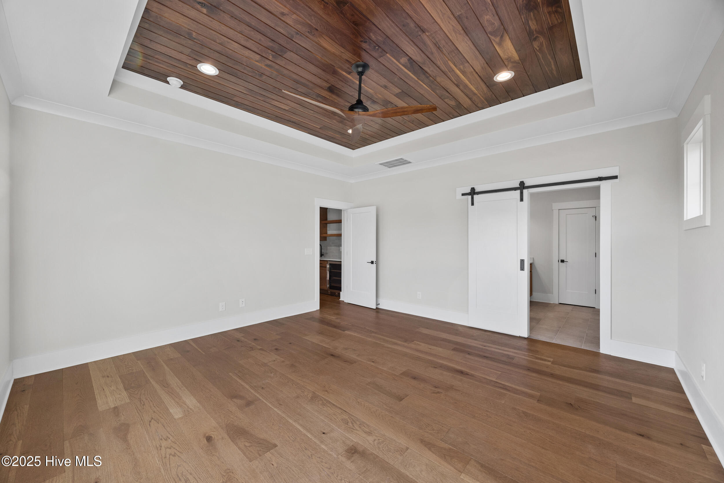 625 Waterstone Drive