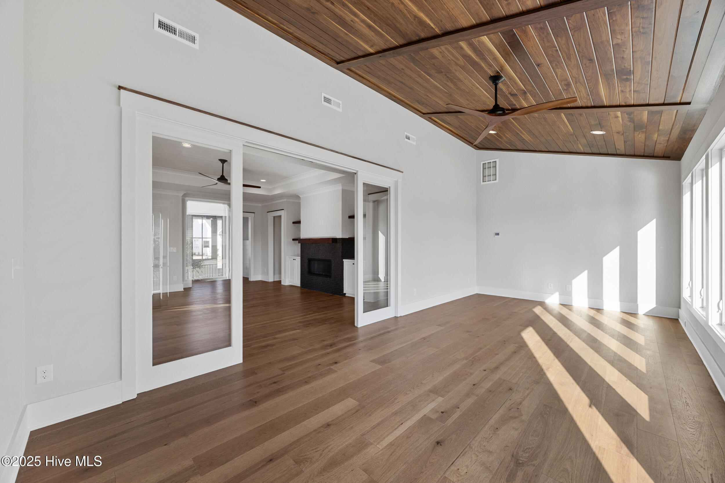 625 Waterstone Drive