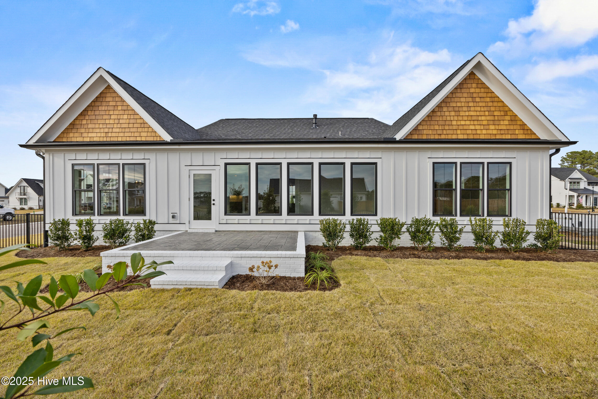 625 Waterstone Drive