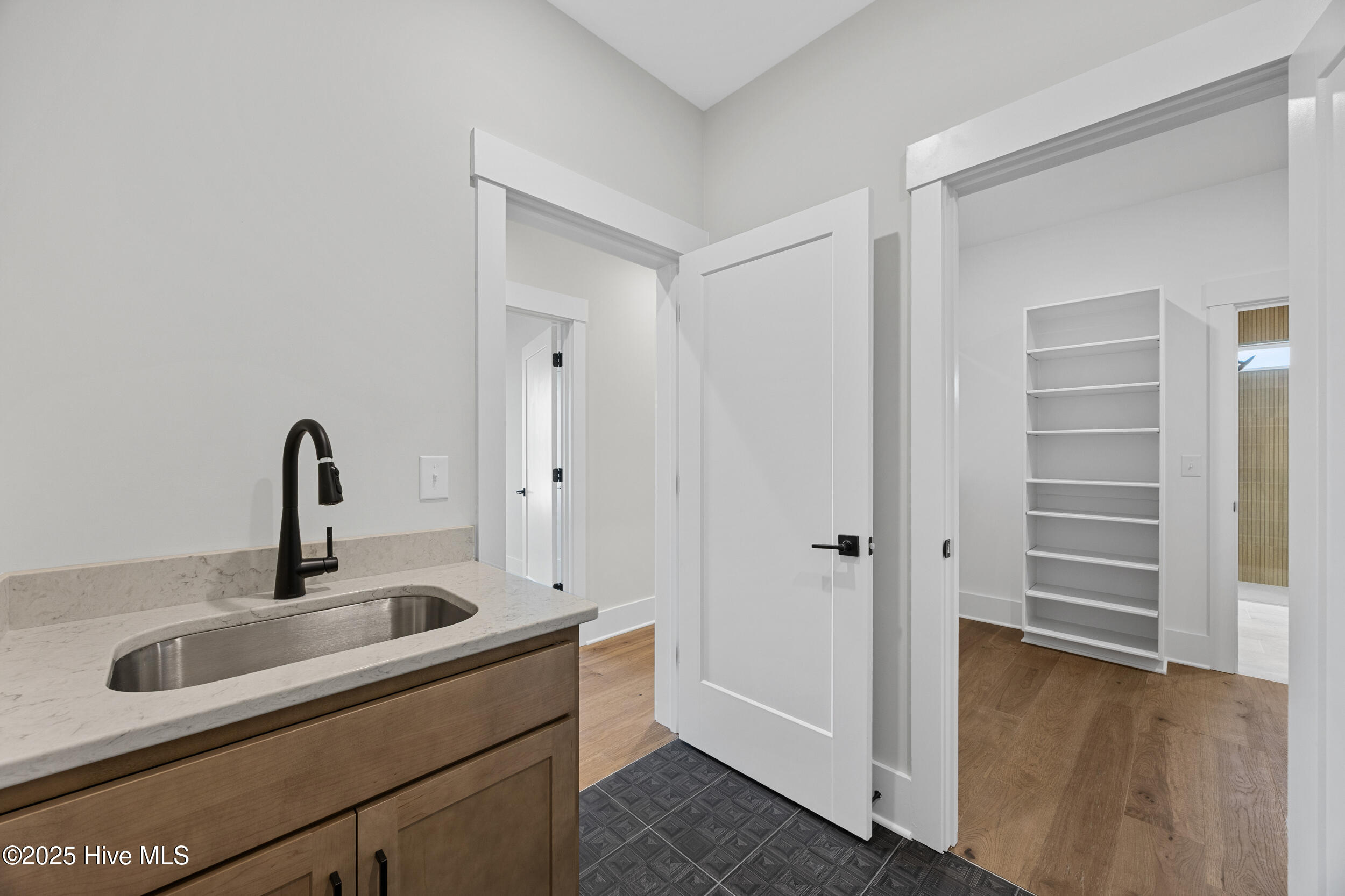 625 Waterstone Drive