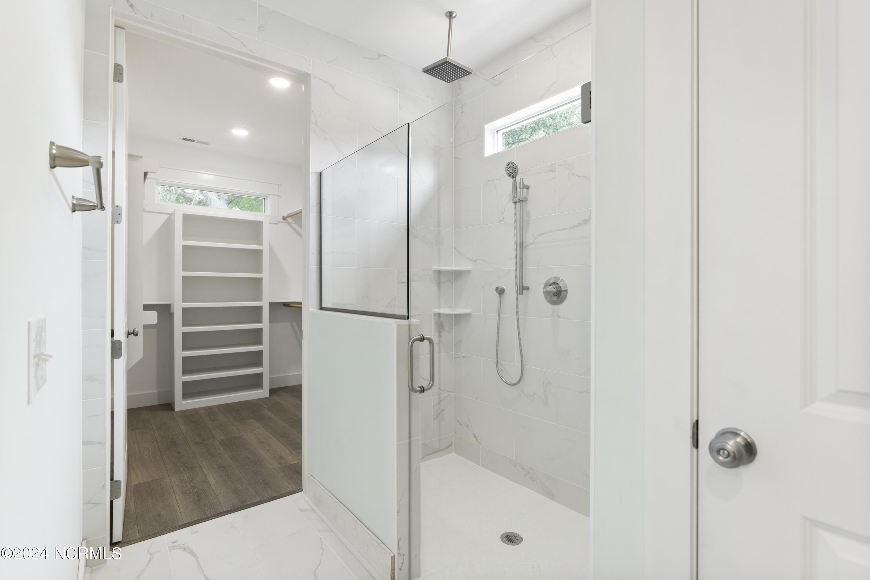 2058 Greenside Manor Drive SW