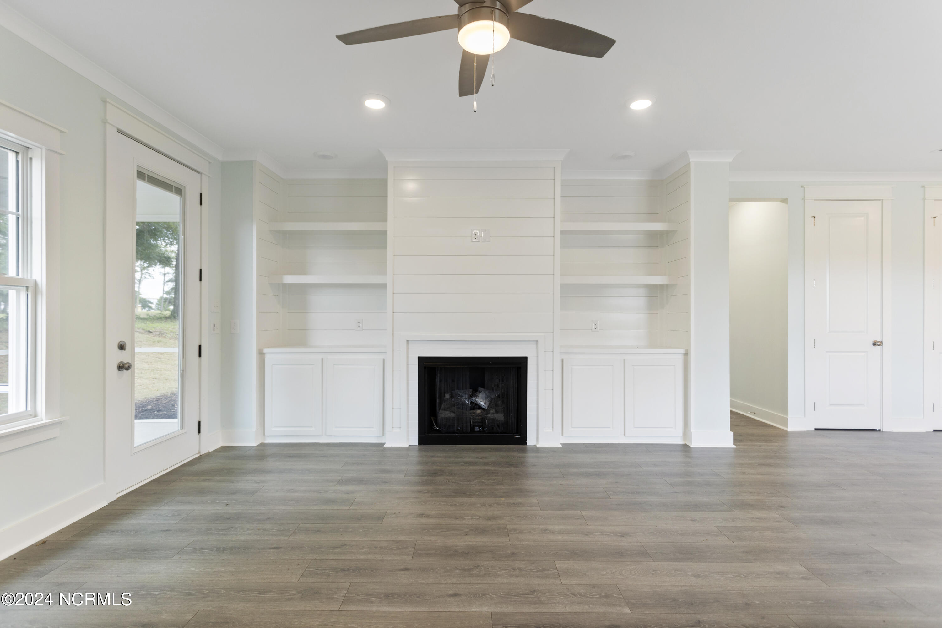 2058 Greenside Manor Drive SW