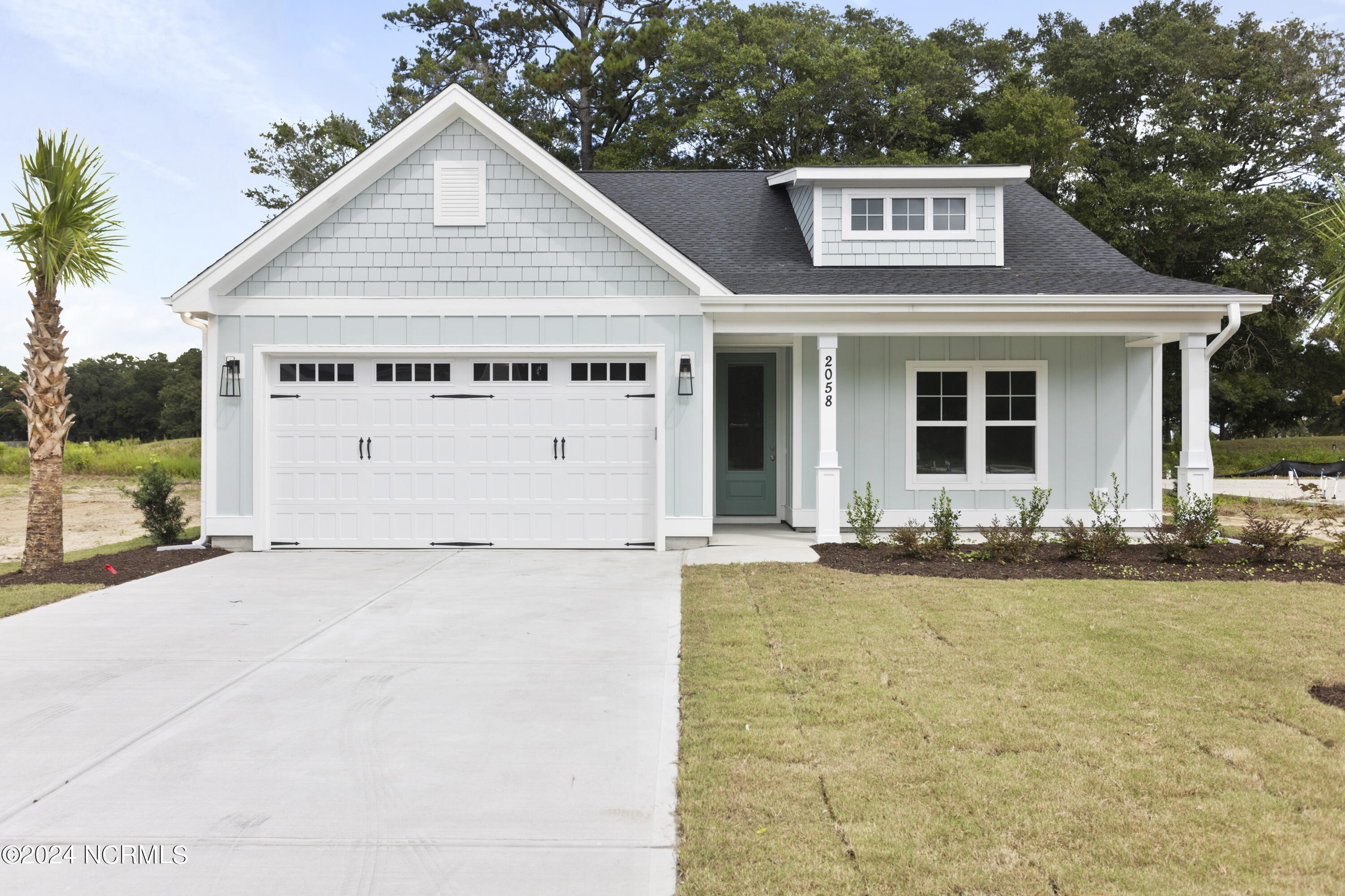 2058 Greenside Manor Drive SW