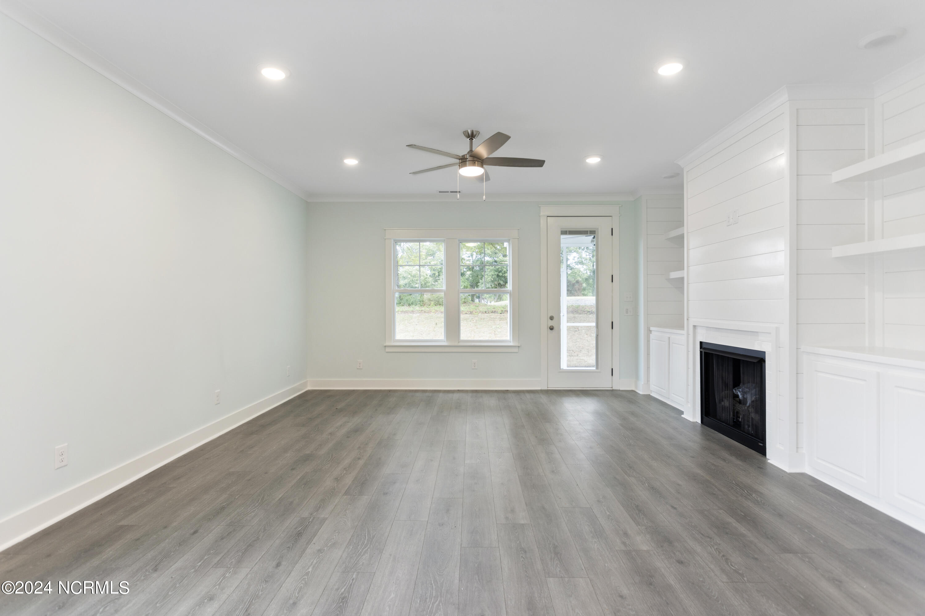 2058 Greenside Manor Drive SW