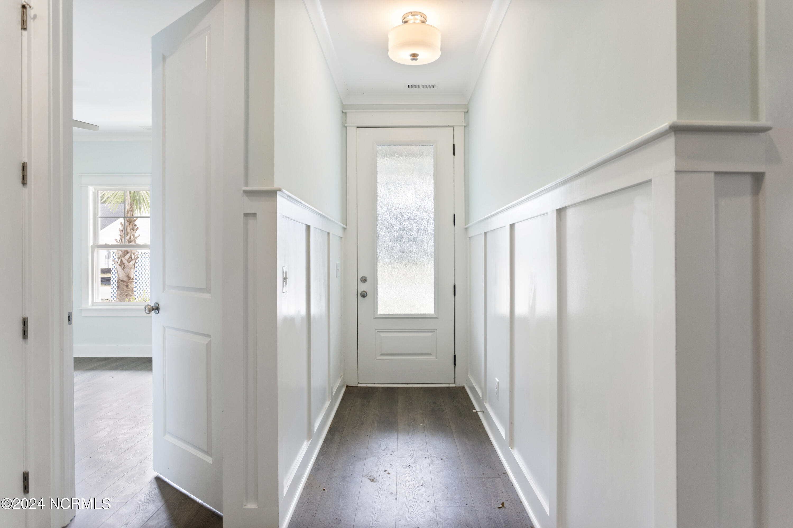 2058 Greenside Manor Drive SW