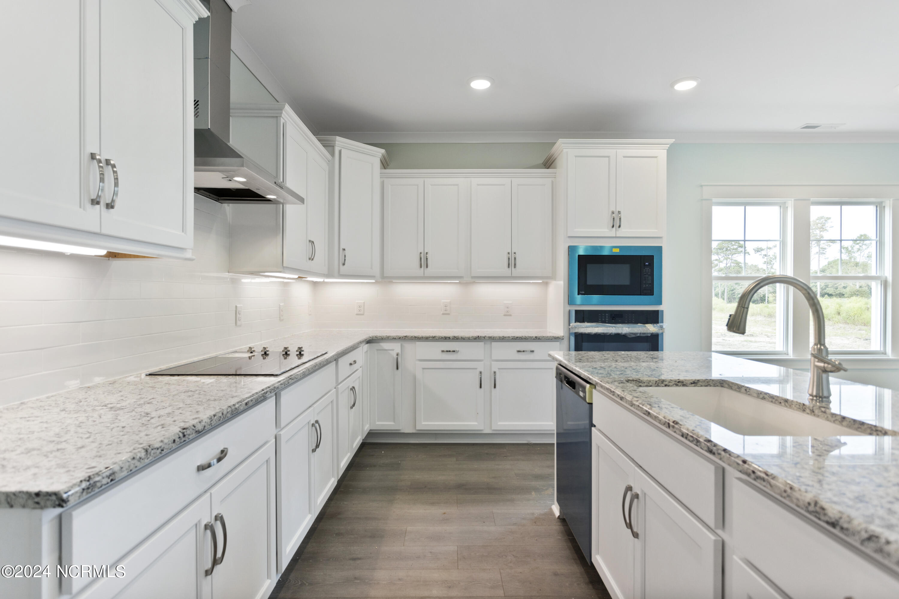 2058 Greenside Manor Drive SW