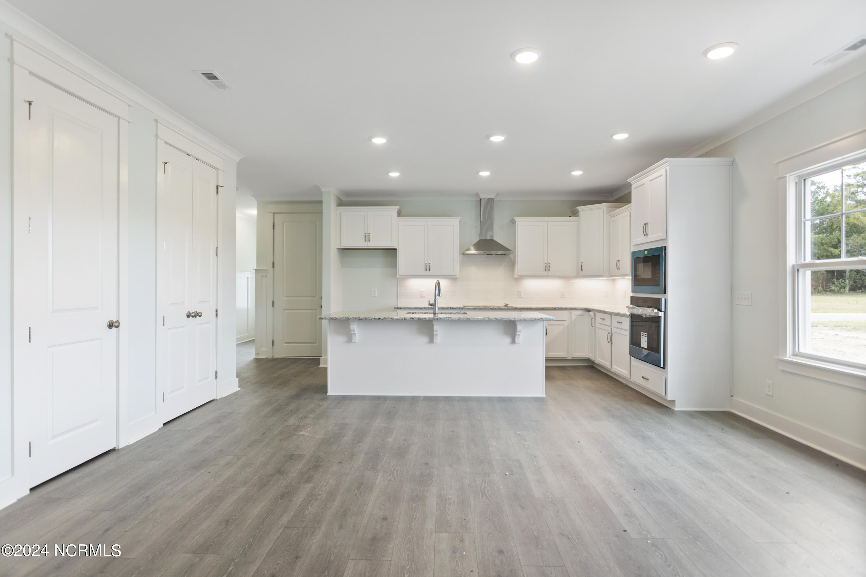 2058 Greenside Manor Drive SW