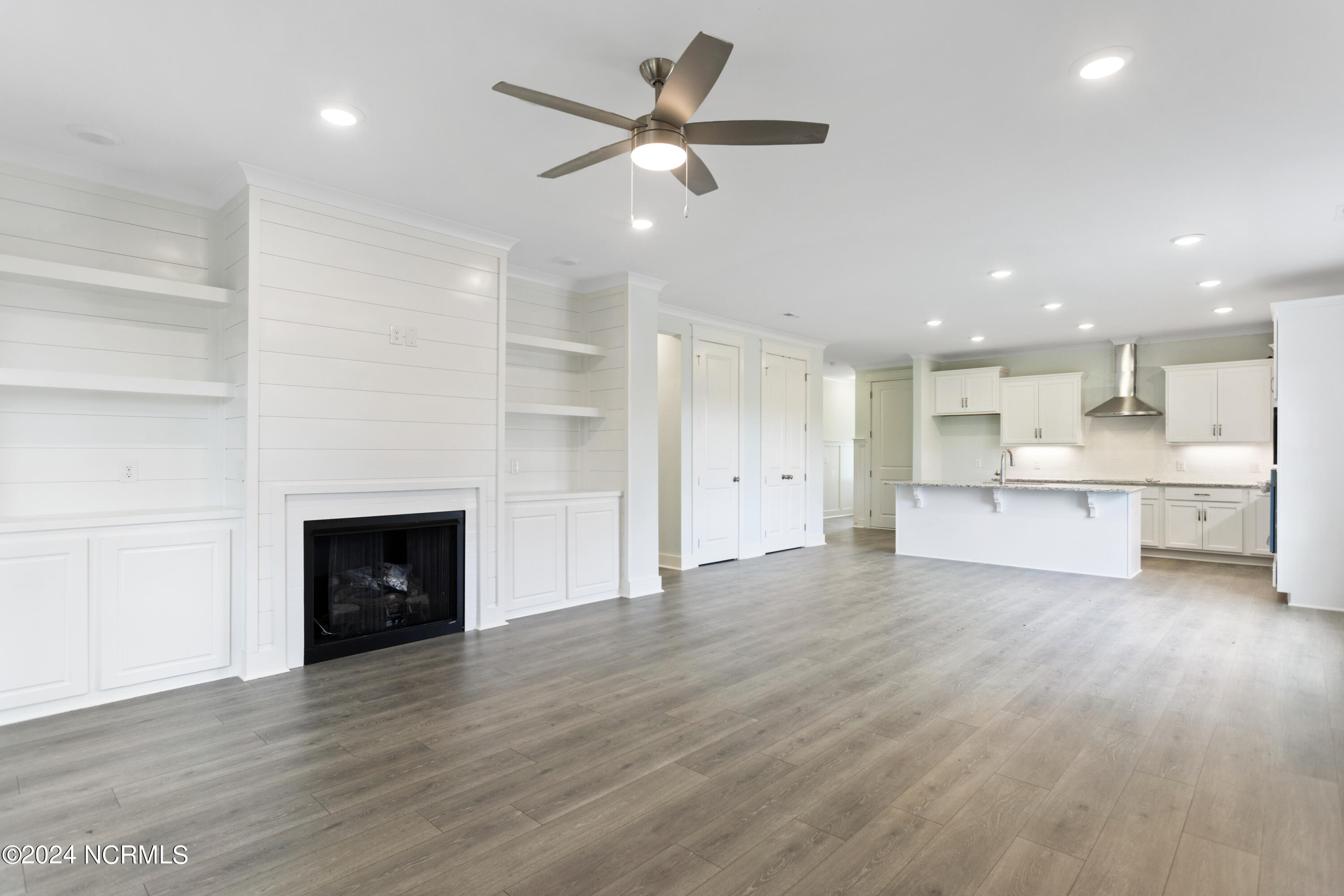 2058 Greenside Manor Drive SW