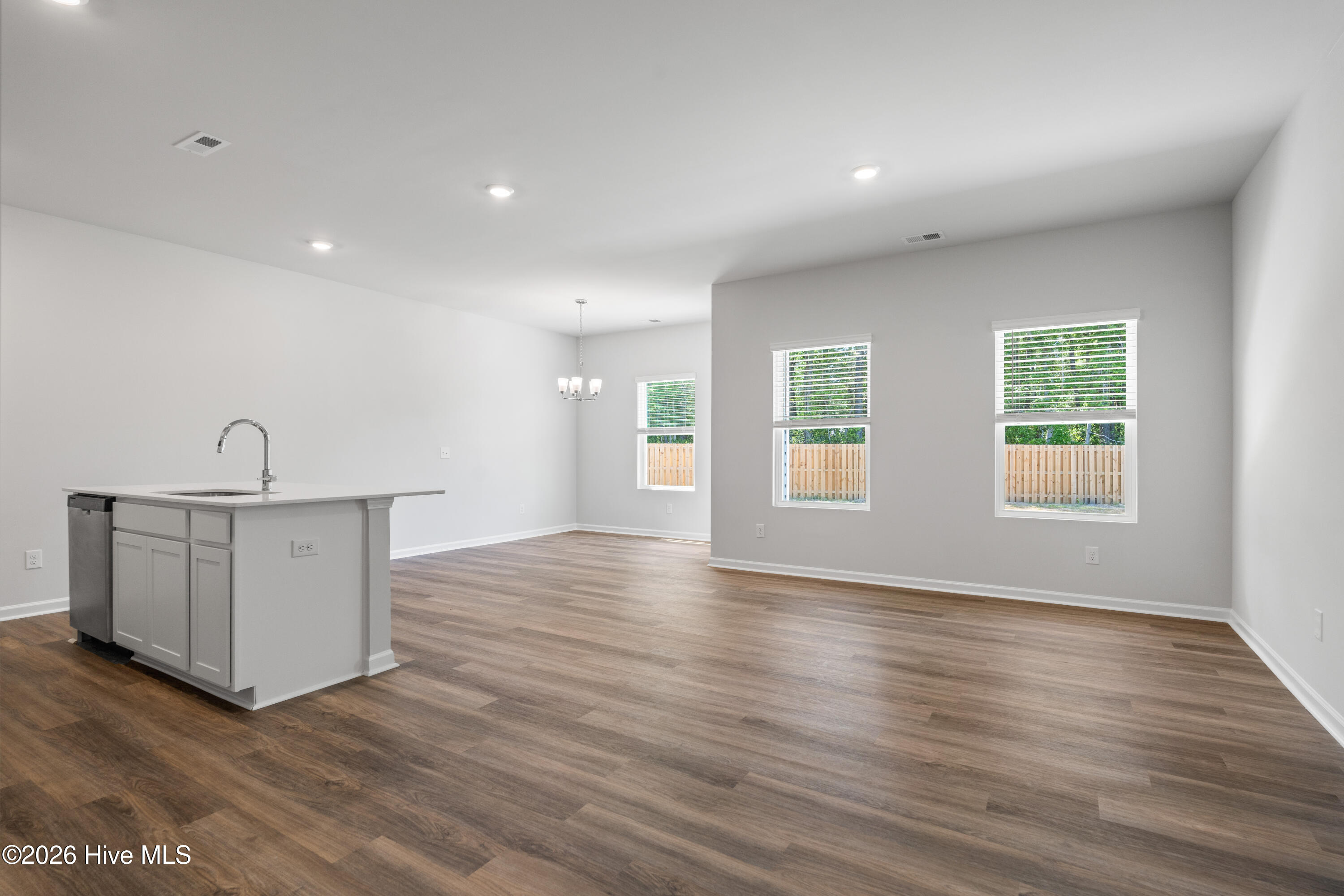 1152 Garland Lake Cir Sw