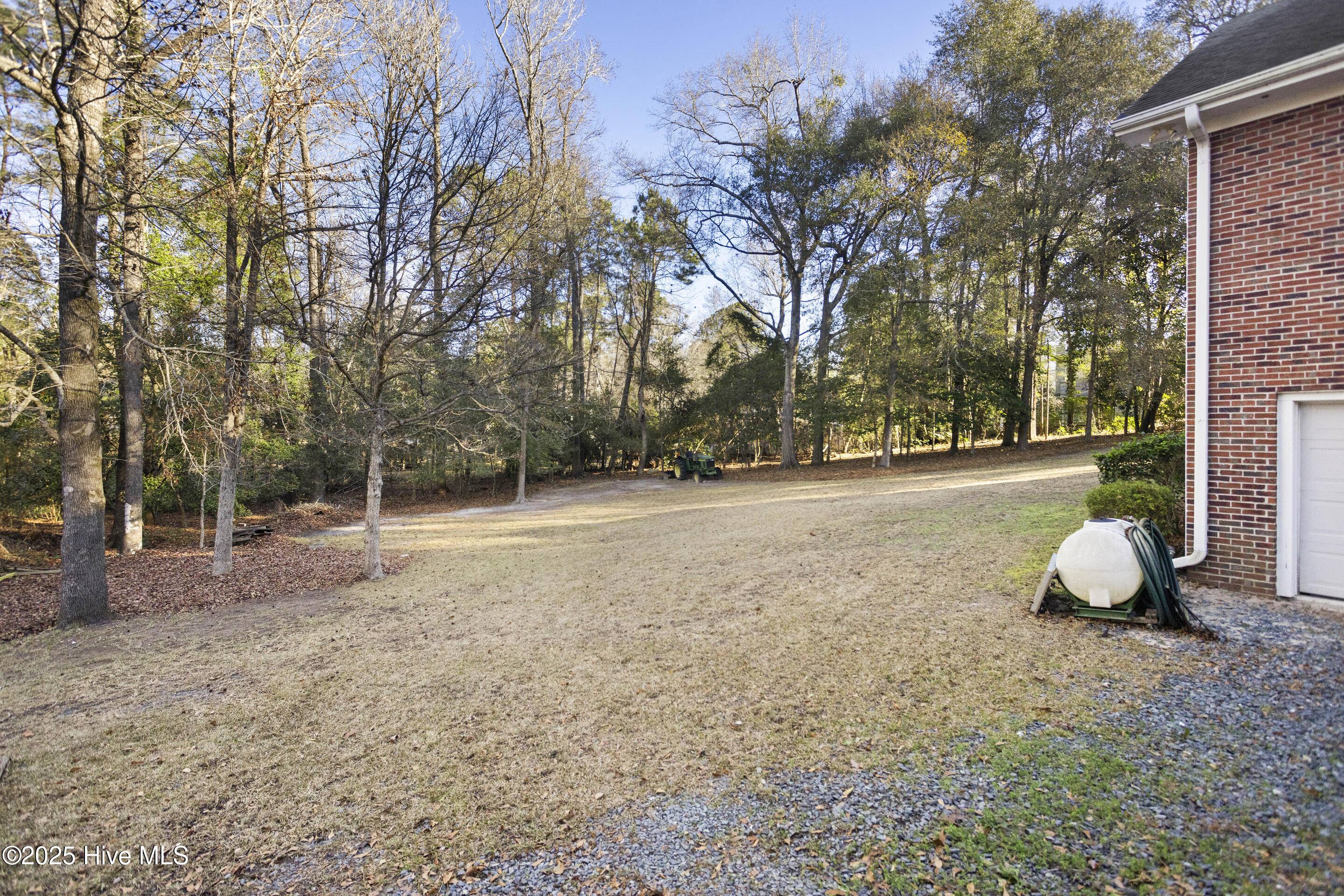 286 Gooseneck Road W