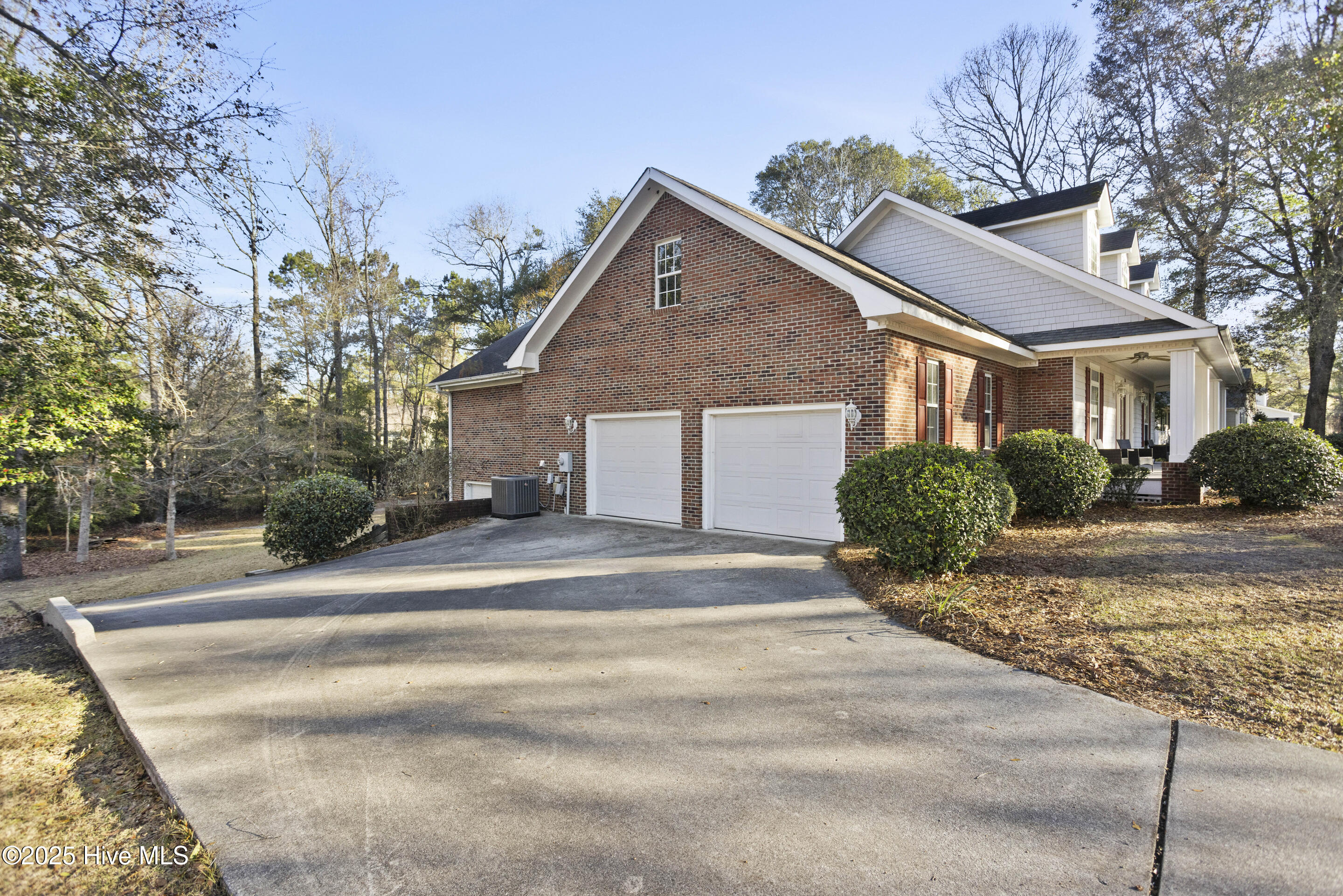 286 Gooseneck Road W