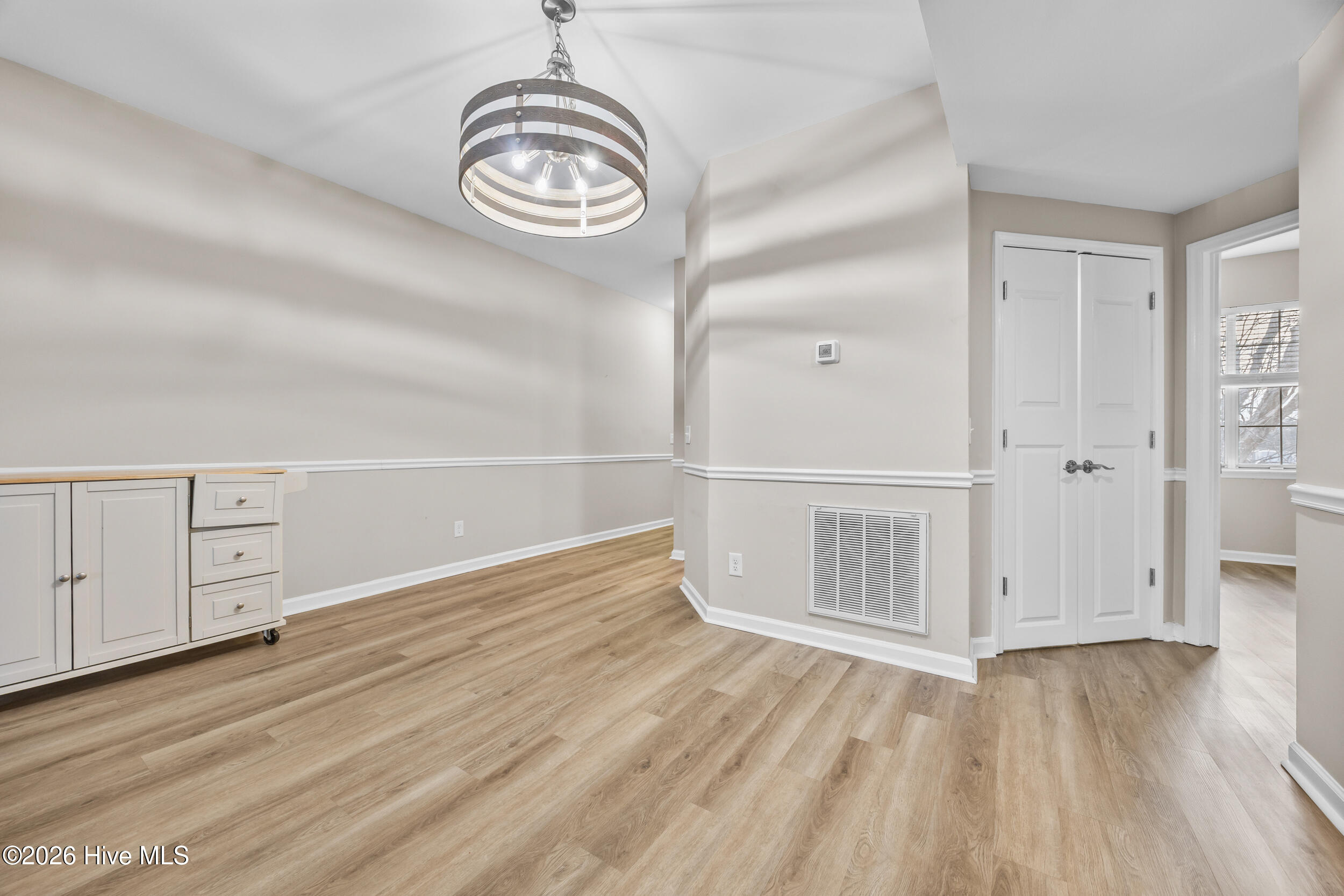 4230 Wilshire Boulevard Apt 301