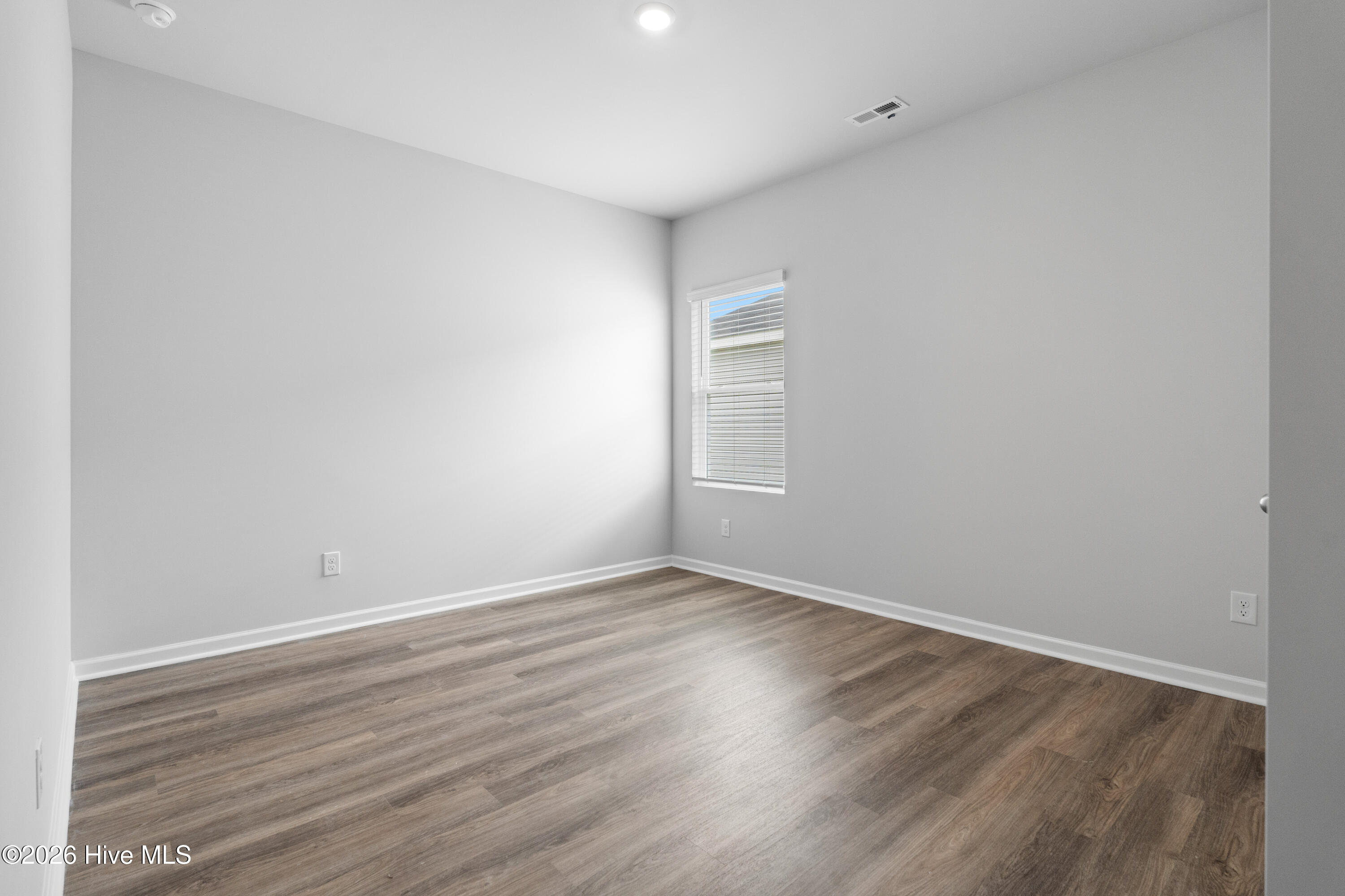 210 Keira Lane NW