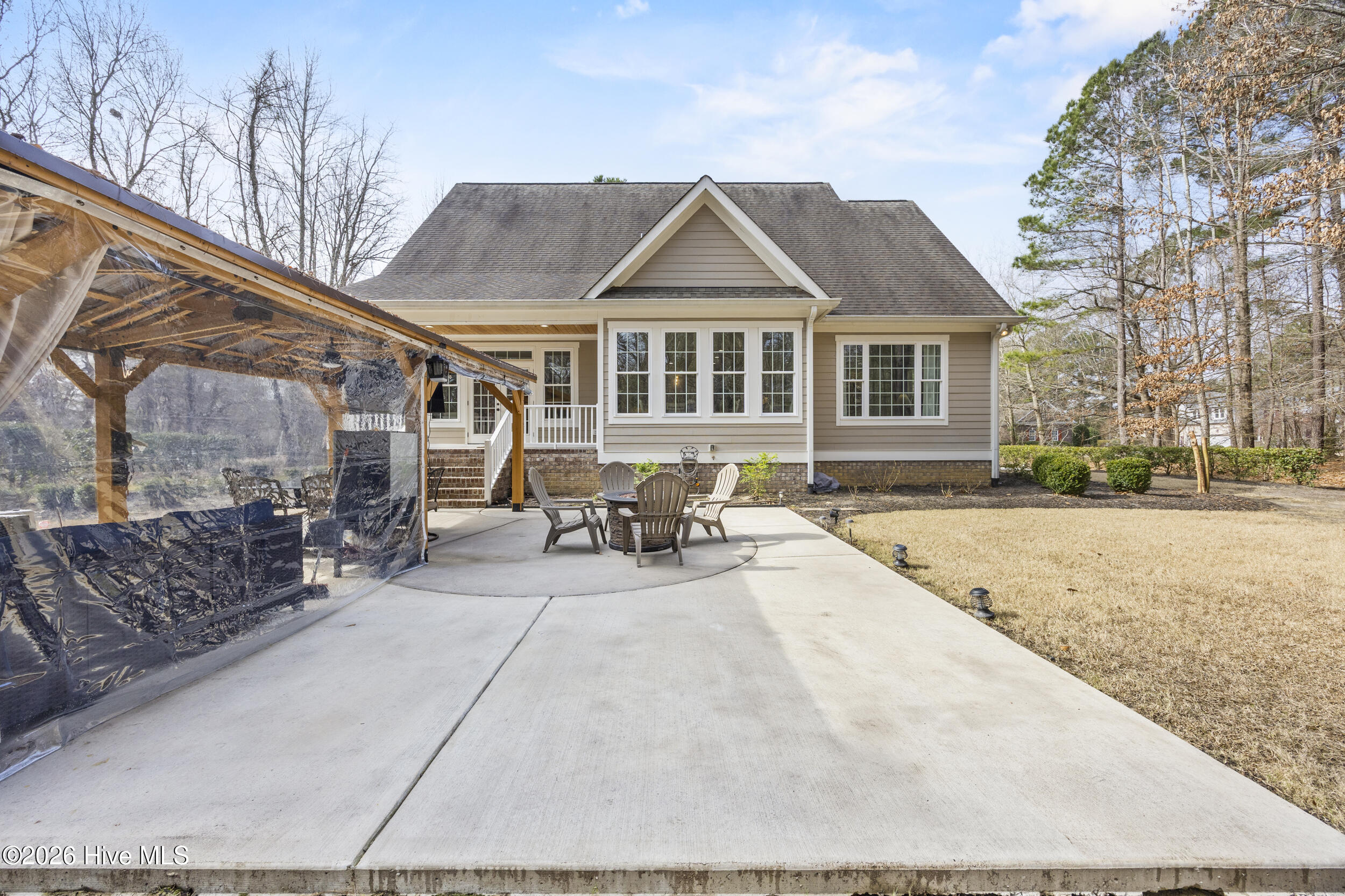 155 Maple Creek Drive