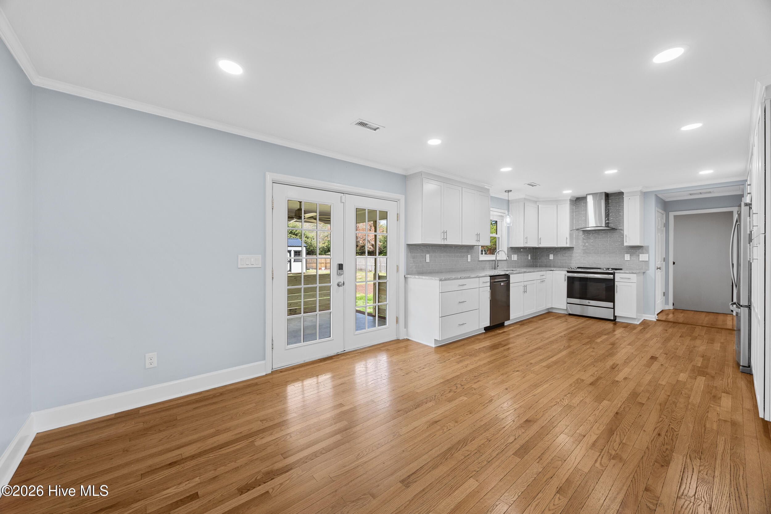 1702 Lincoln Road