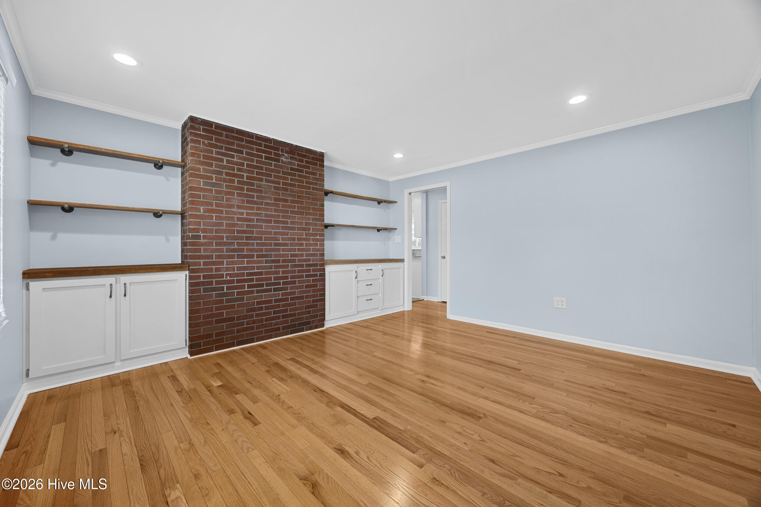 1702 Lincoln Road