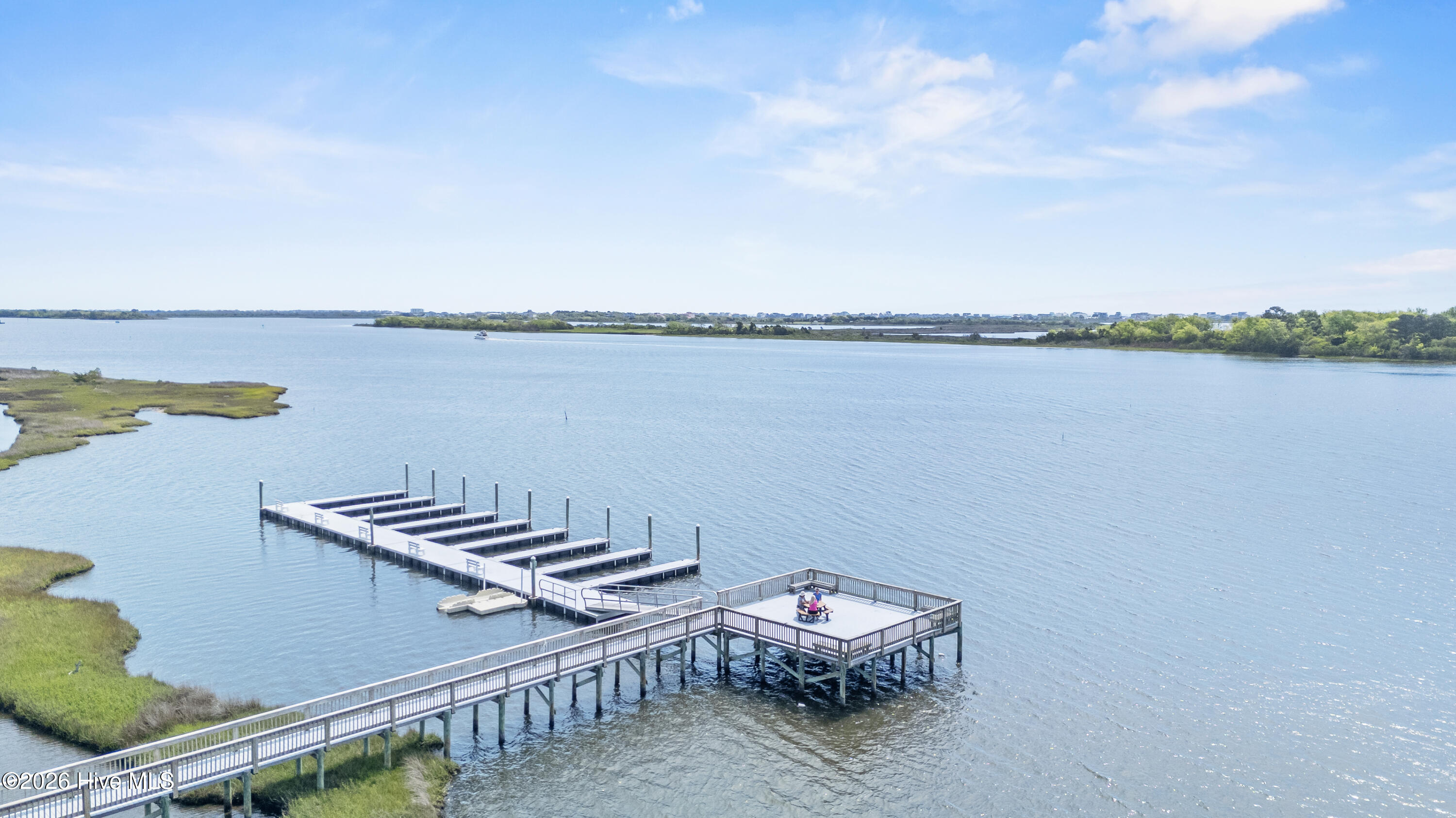 201 Seagrass Court