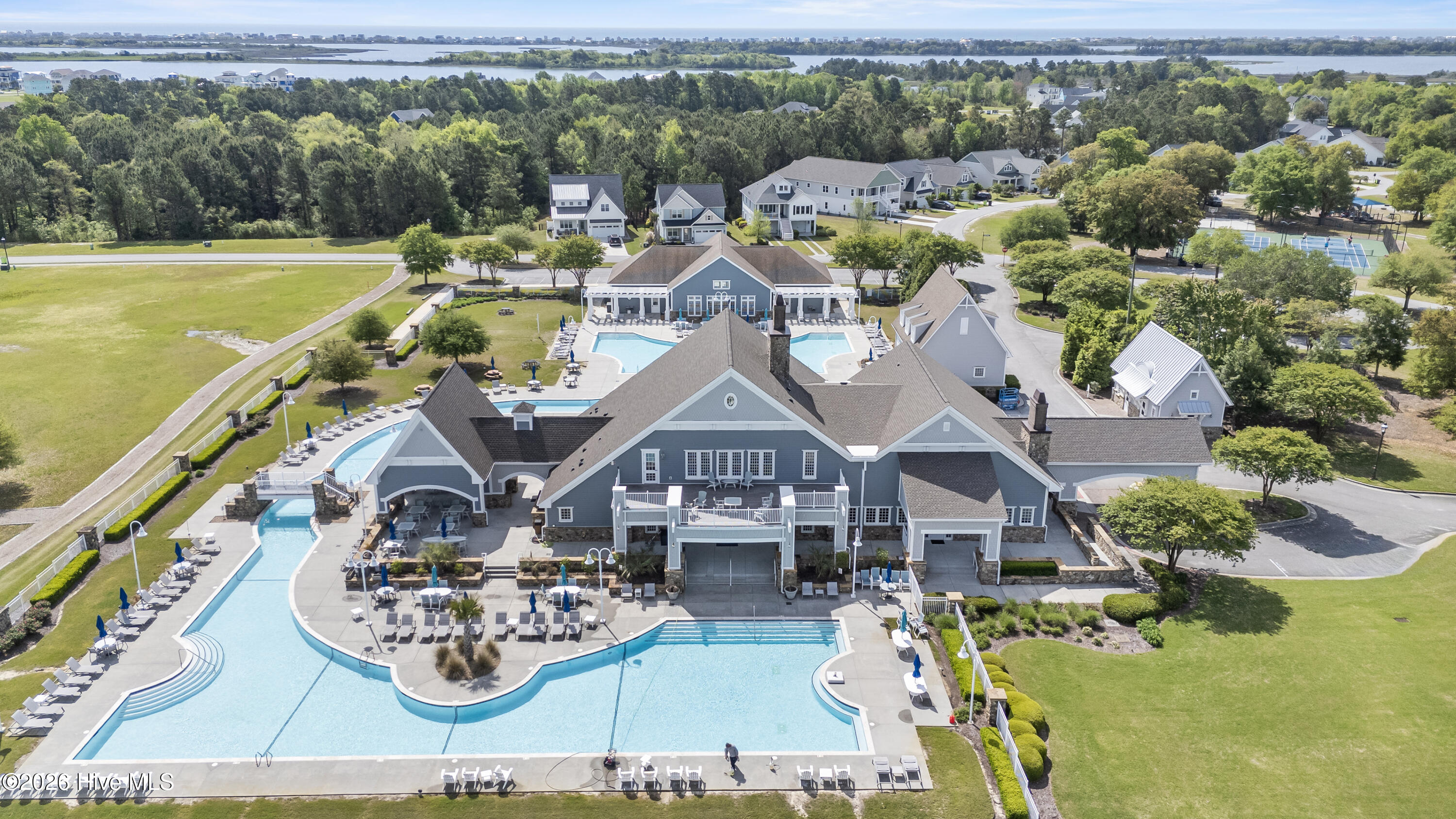 201 Seagrass Court